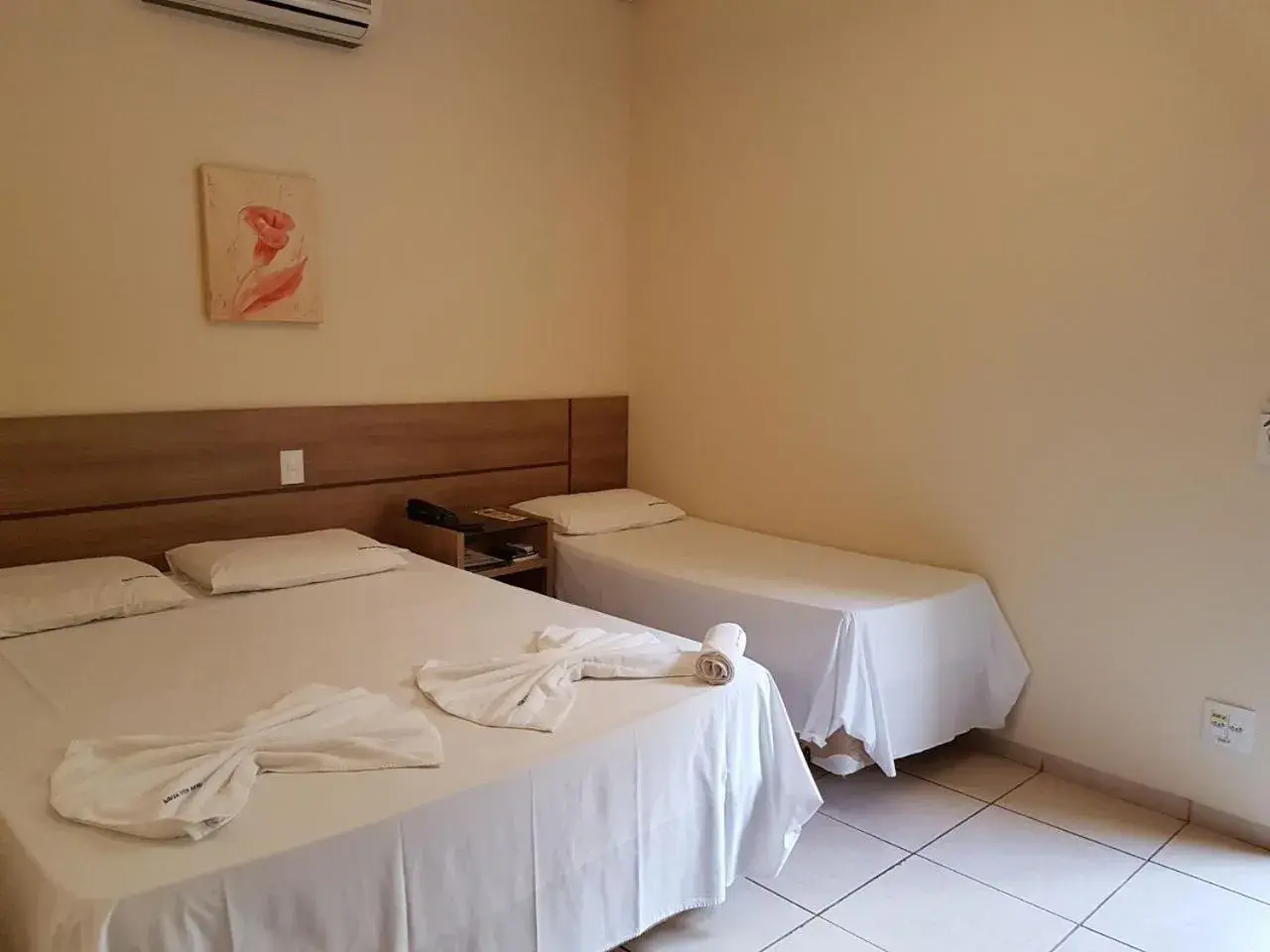 Bed in Água Viva Hotel Bed in Água Viva Hotel