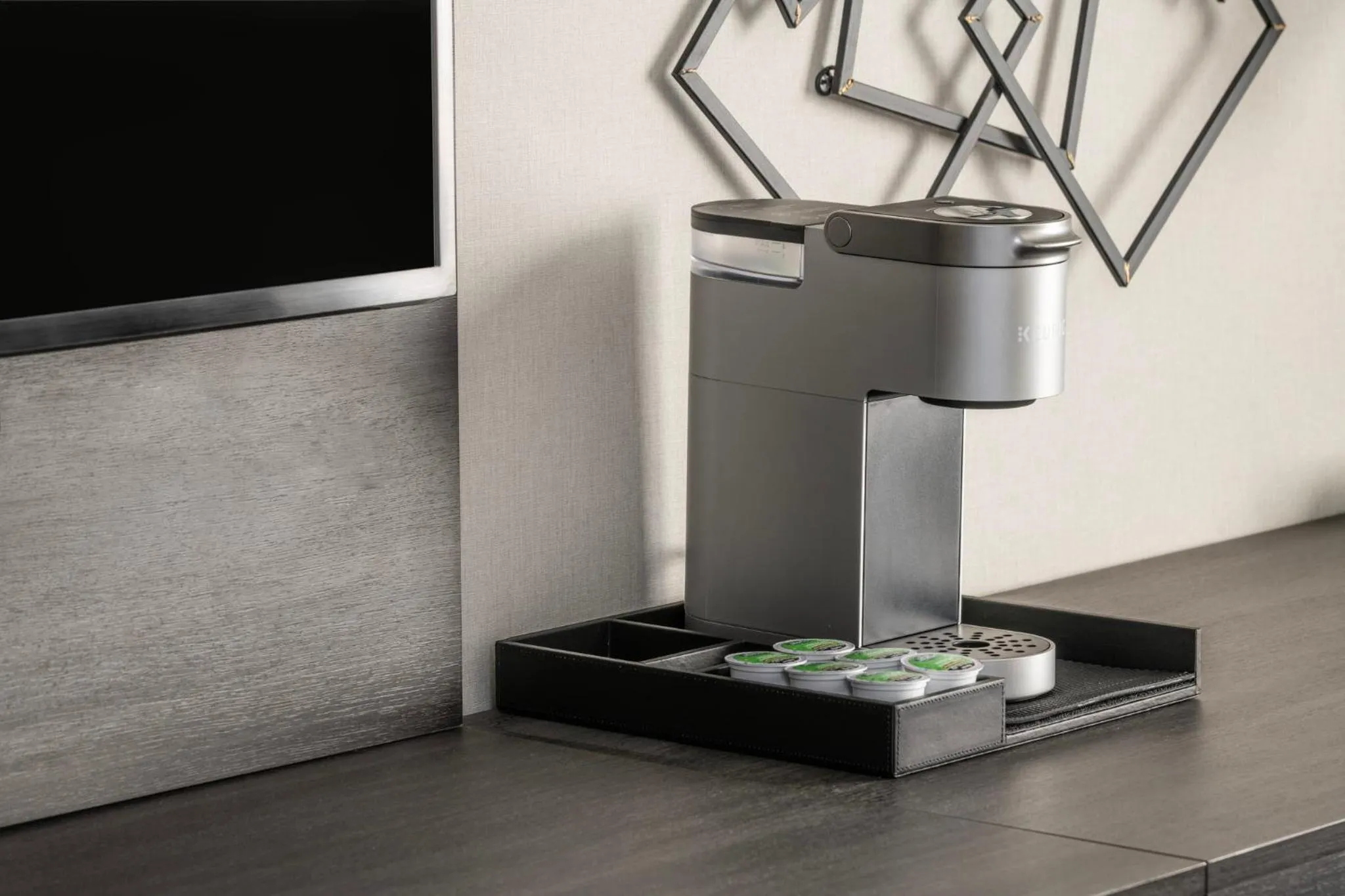 Photo of the whole room in La Quinta by Wyndham South Burlington