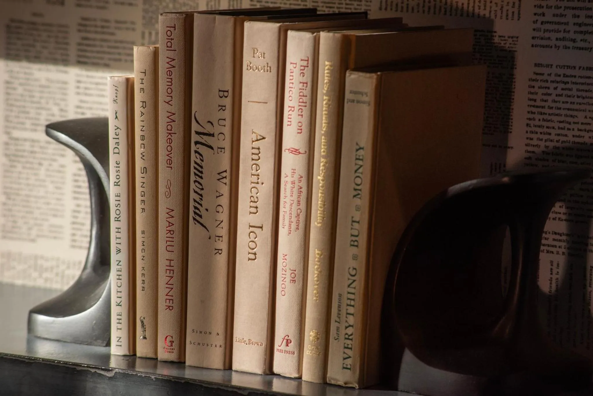 Decorative detail in La Quinta by Wyndham South Burlington