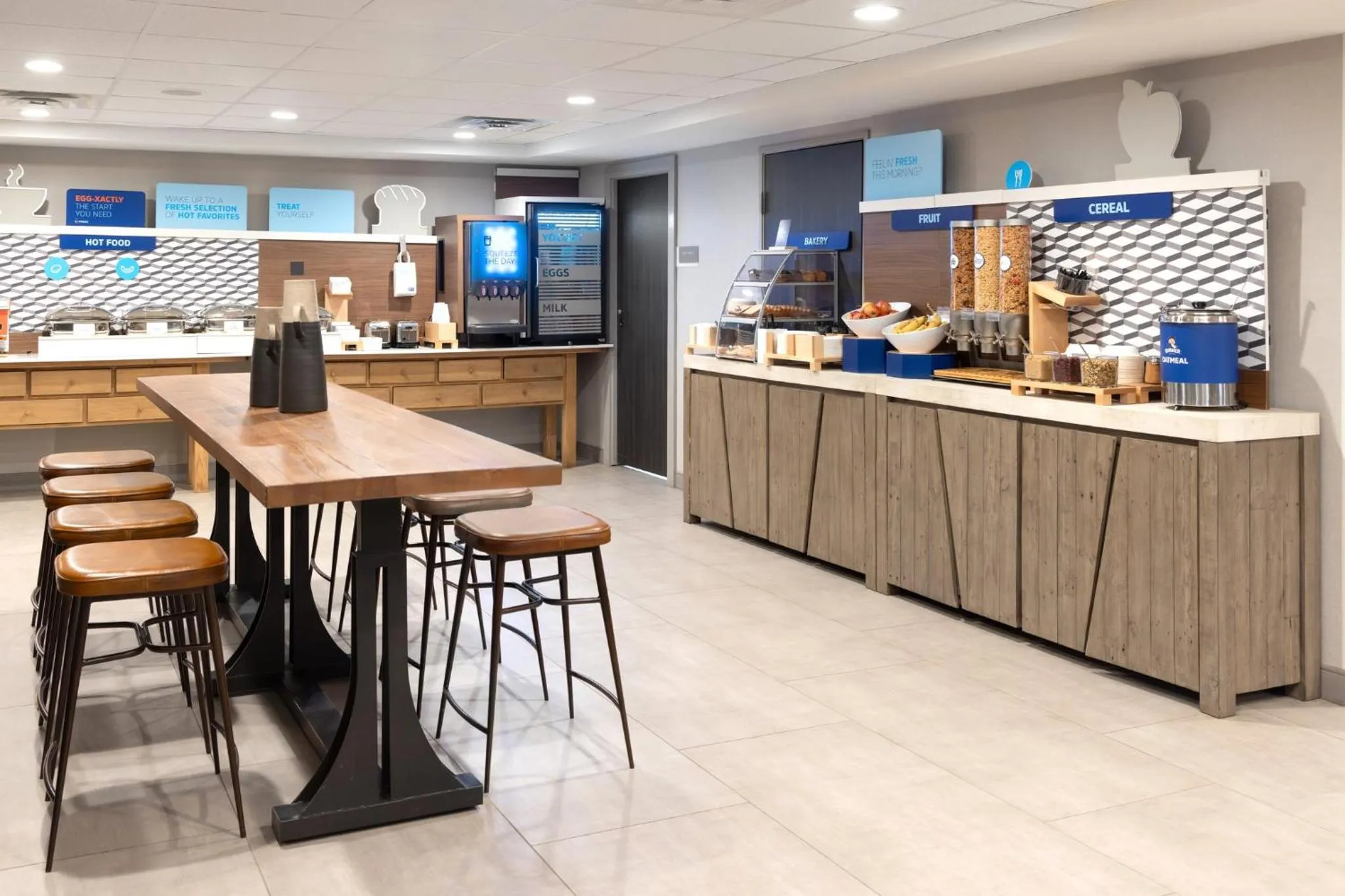 Breakfast in La Quinta by Wyndham South Burlington