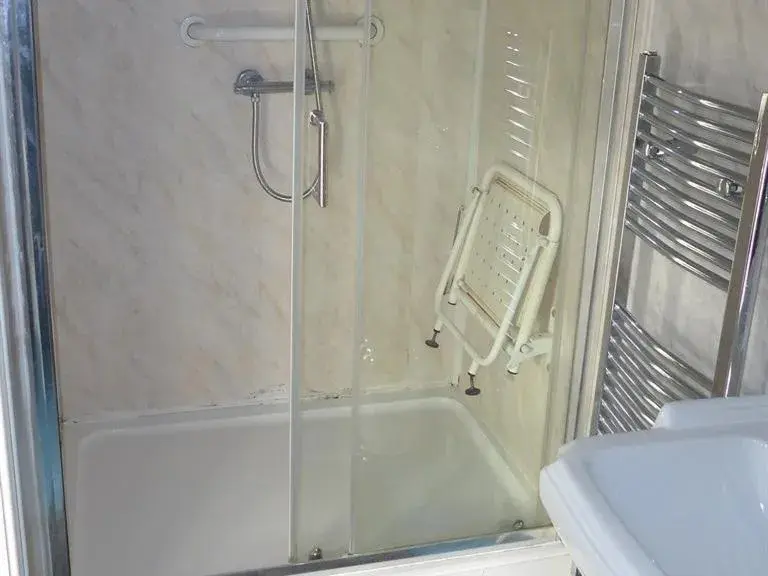 Economy Twin Room in Rest and Welcome Economy Twin Room in Rest and Welcome