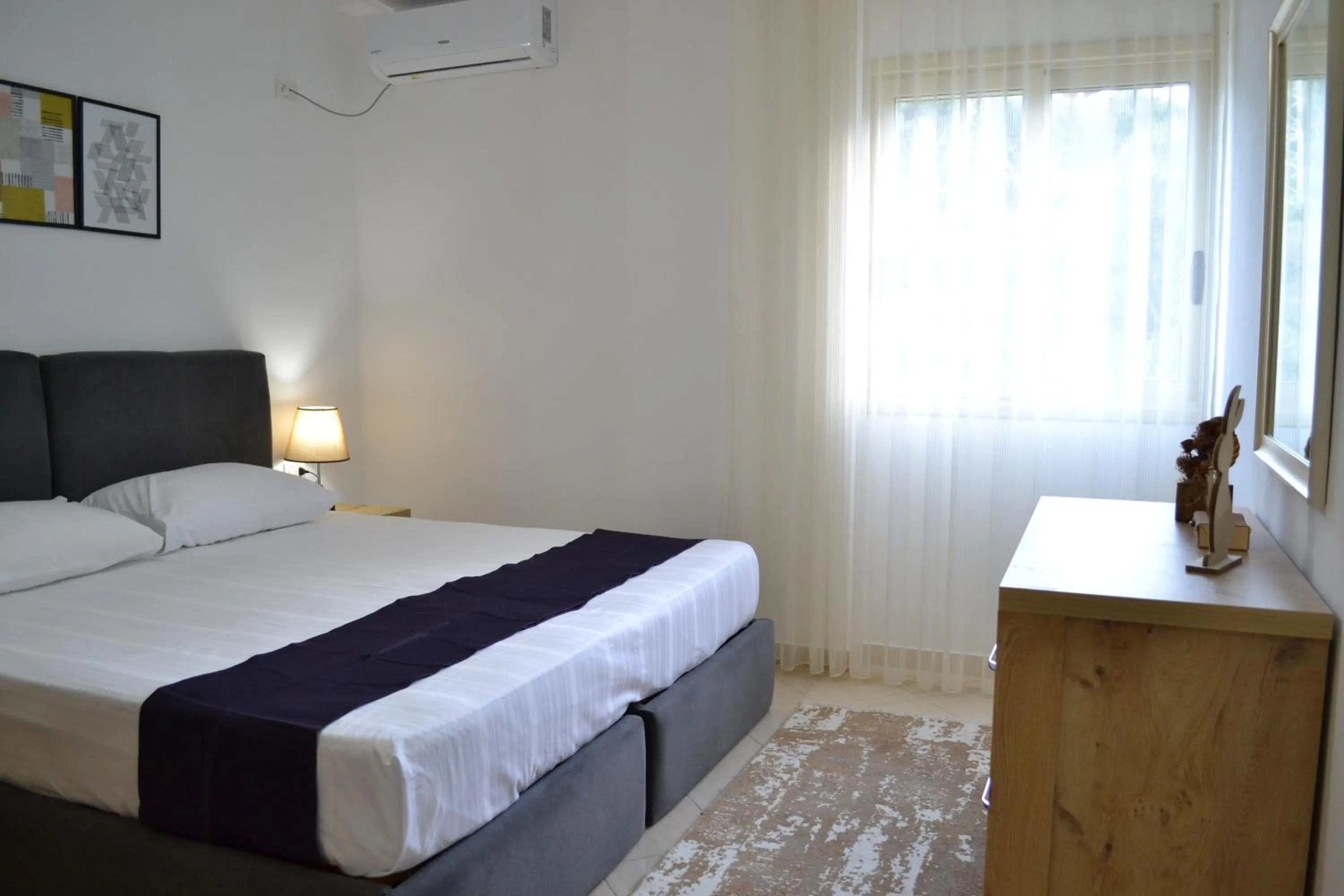 Seaview Gateway 2 Bedrooms Apartment & Private garage
