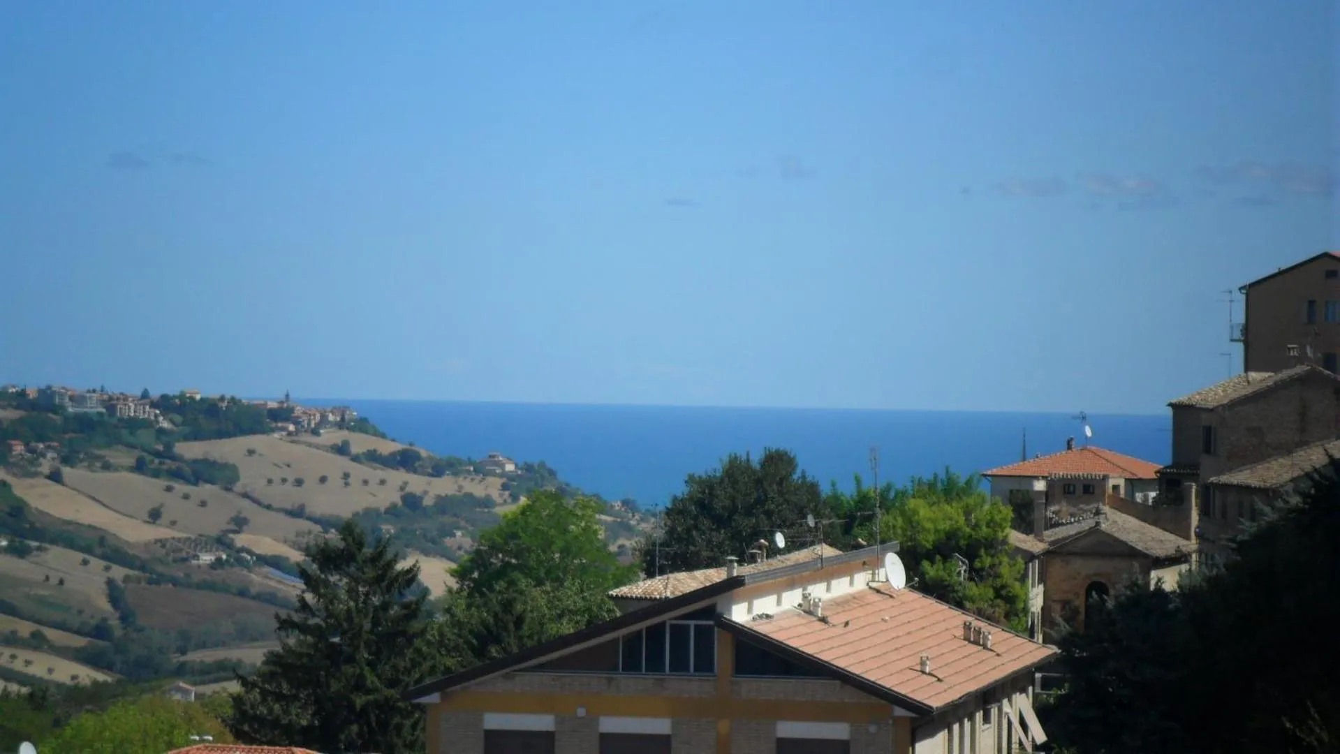 Day in B&B Le Terrazze Fermo