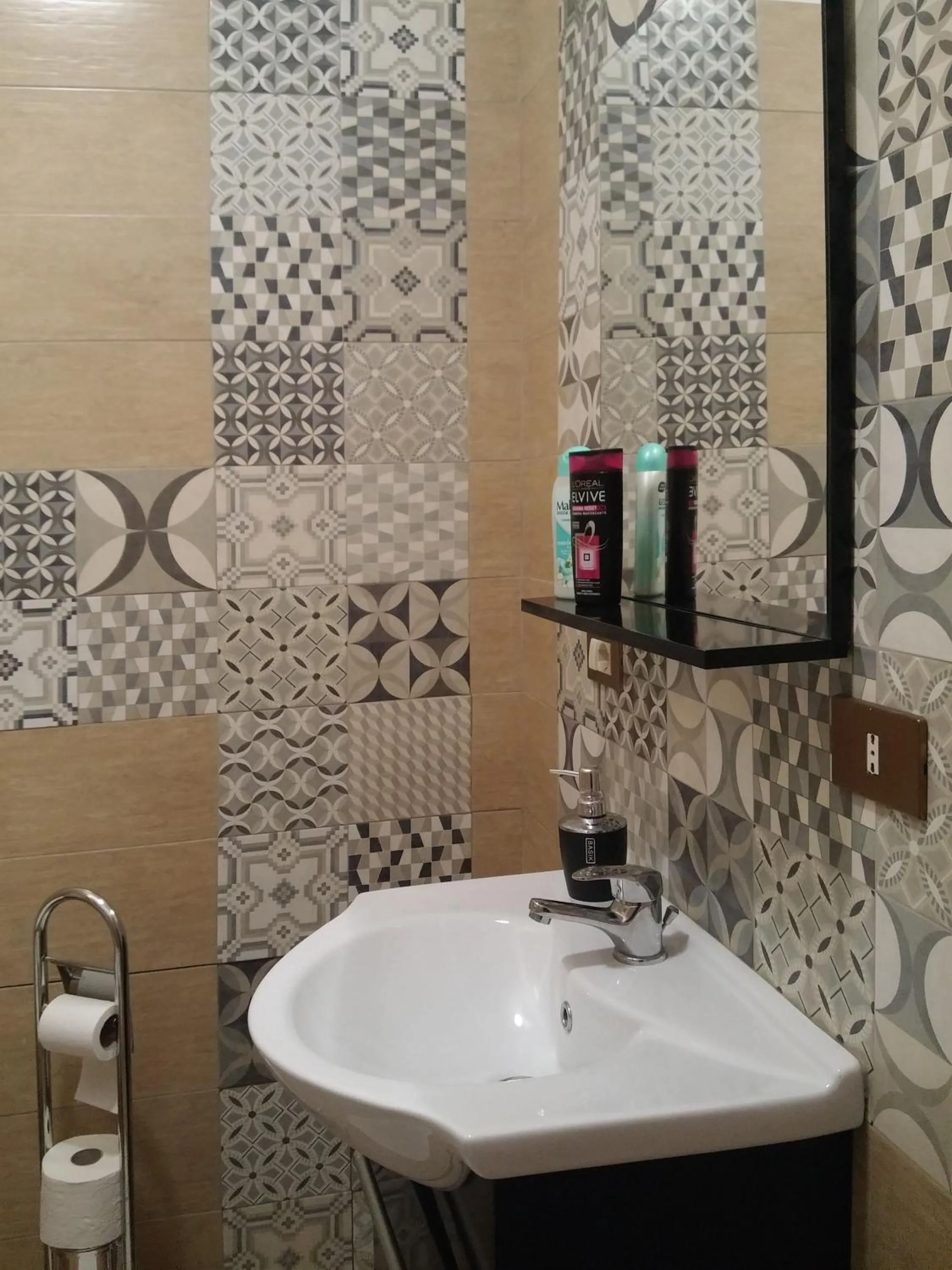 Shower in B&B Le Terrazze Fermo