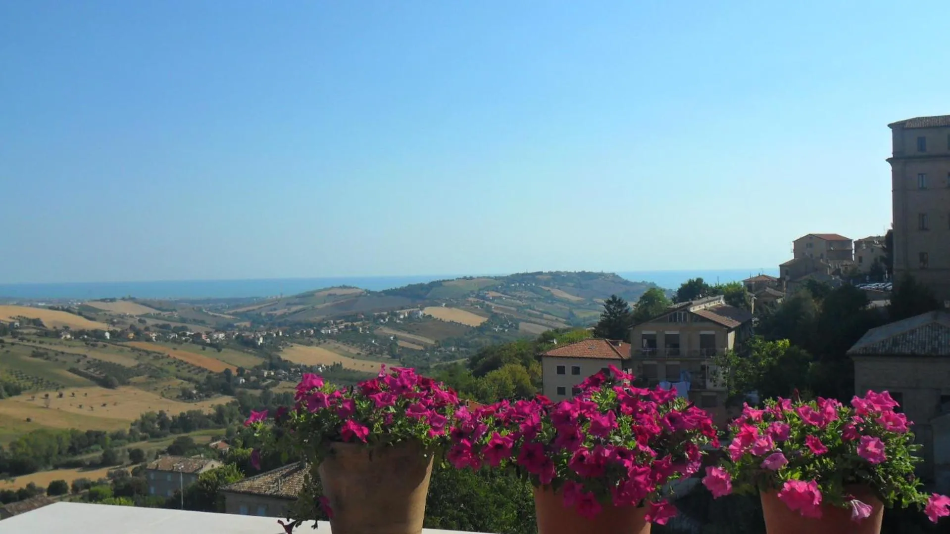 Spring in B&B Le Terrazze Fermo