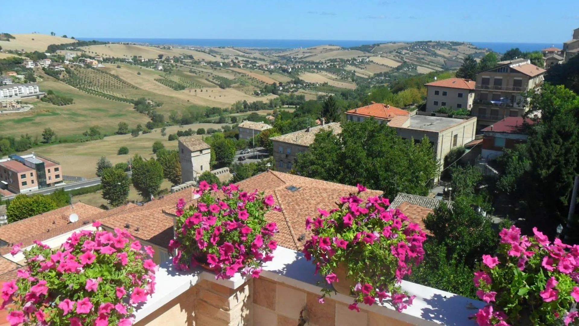 Balcony/Terrace in B&B Le Terrazze Fermo