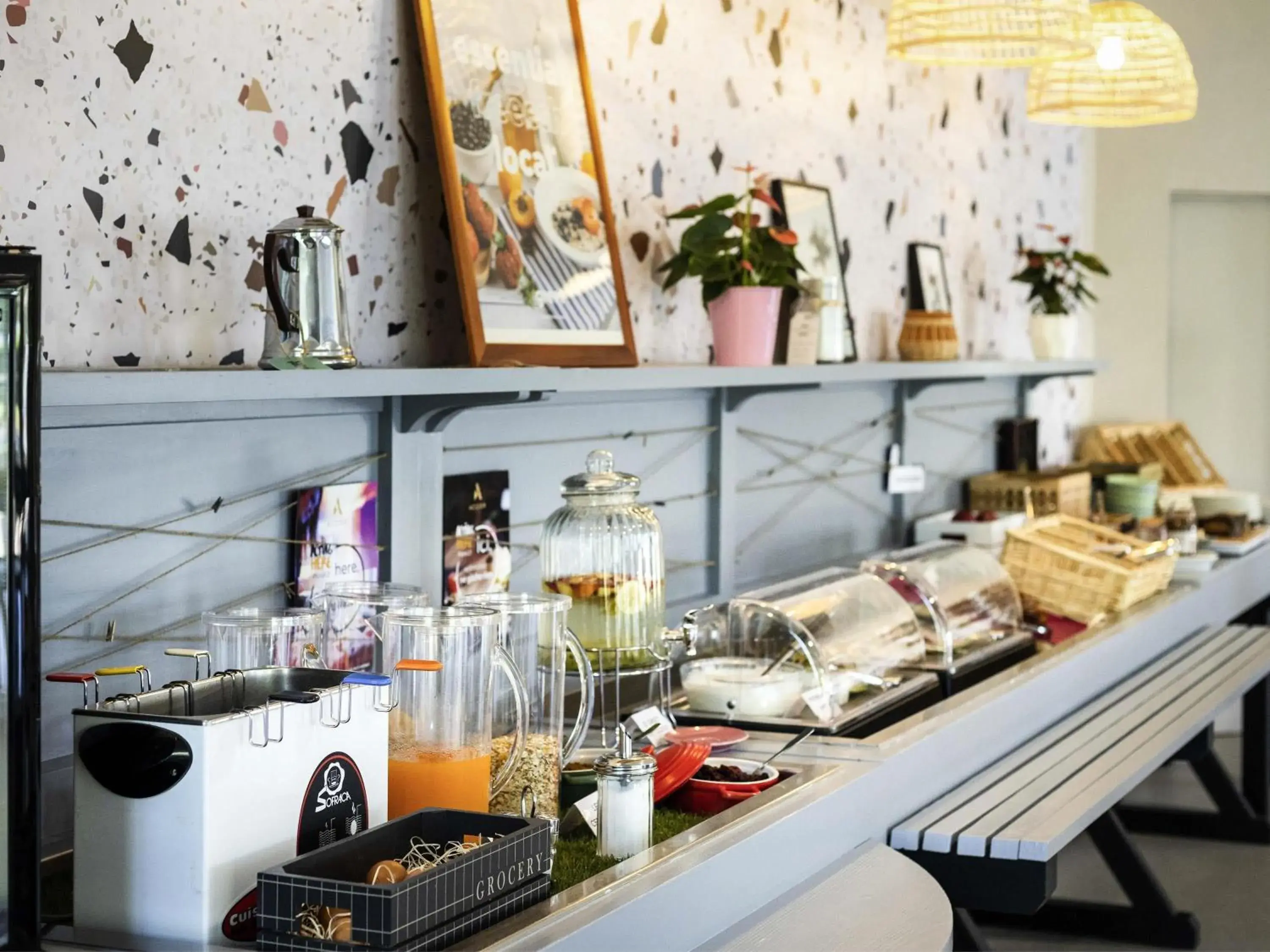 Breakfast in Greet Hôtel Castres Saix Breakfast in Greet Hôtel Castres Saix