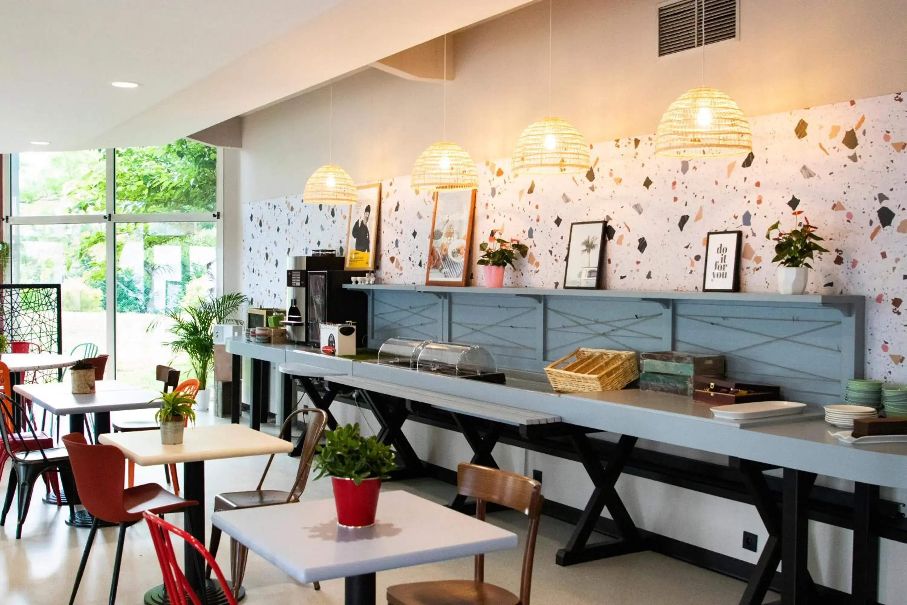 Restaurant/places to eat in Greet Hôtel Castres Saix Restaurant/places to eat in Greet Hôtel Castres Saix