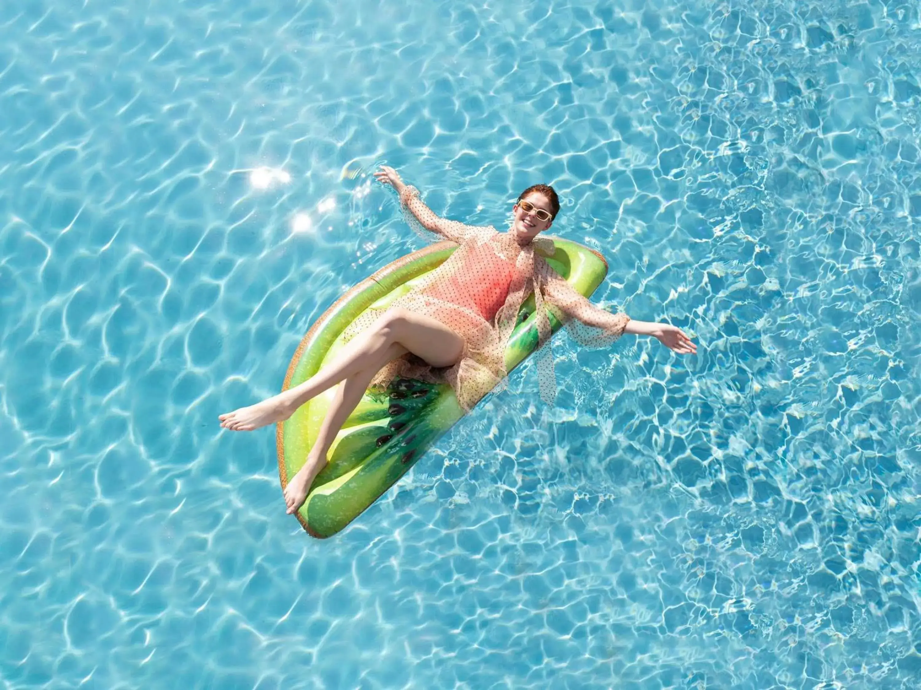 Pool view in Greet Hôtel Castres Saix Pool view in Greet Hôtel Castres Saix