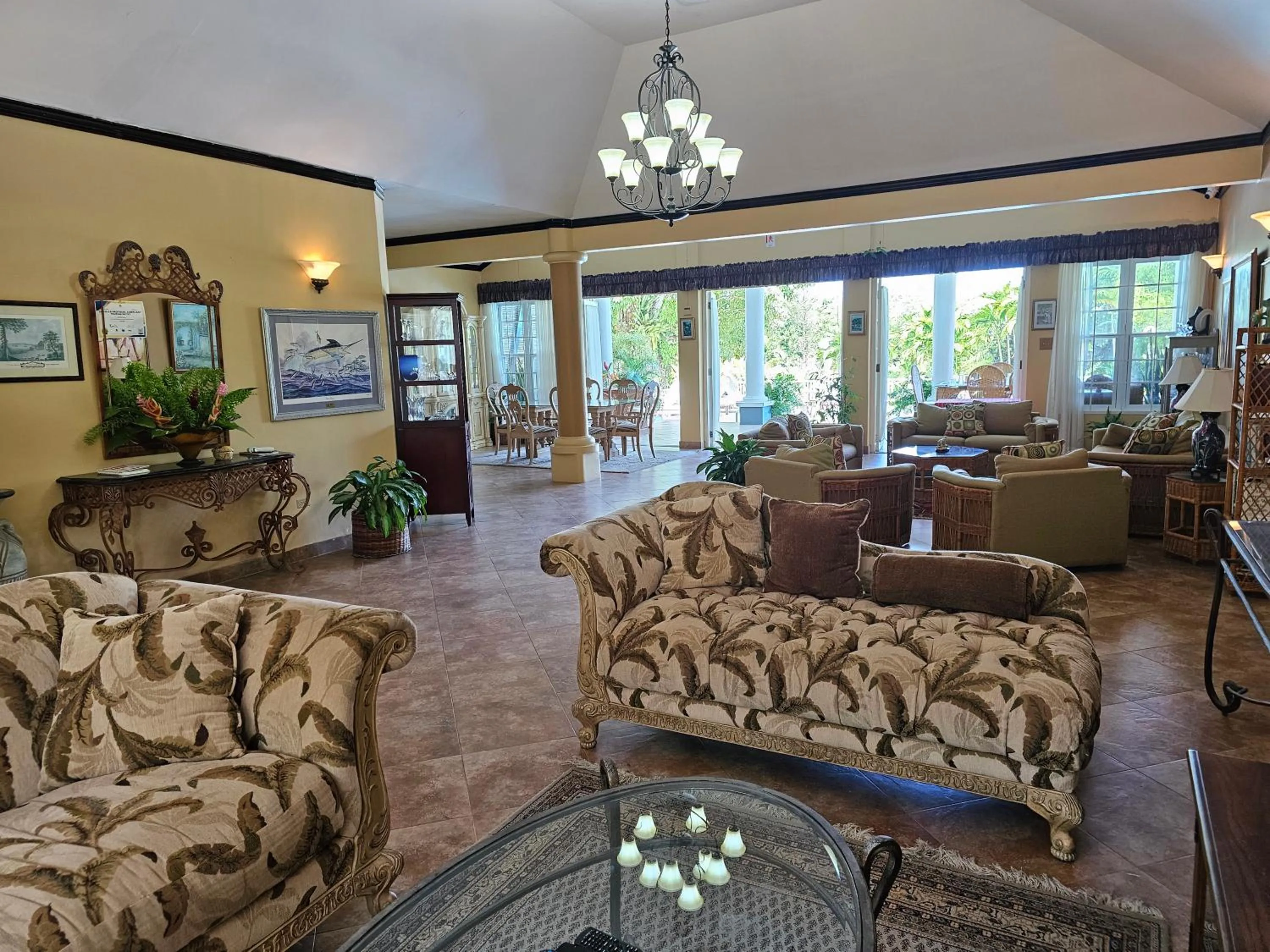 Living room in Spicy Hill Villa