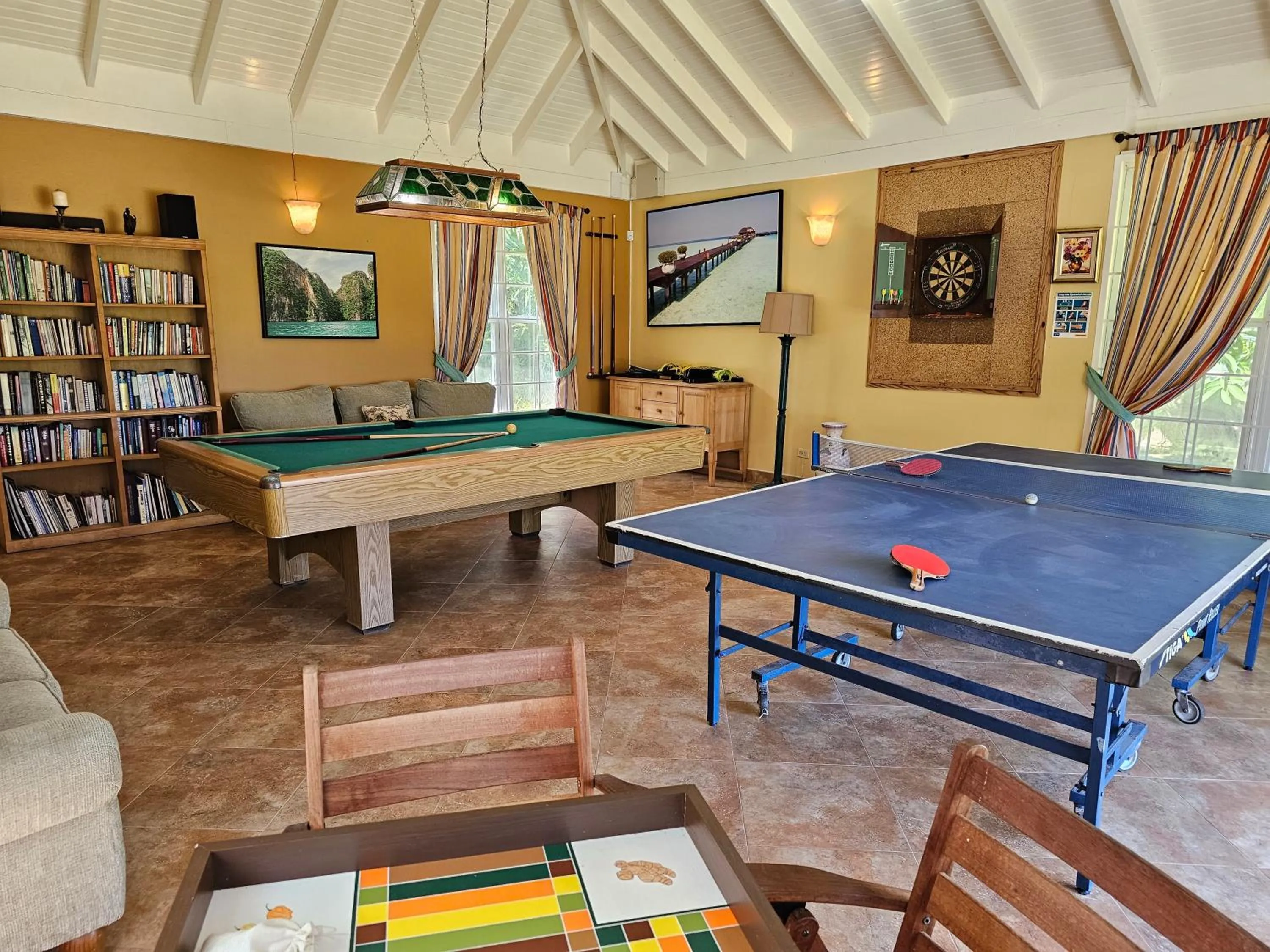 Billiard in Spicy Hill Villa