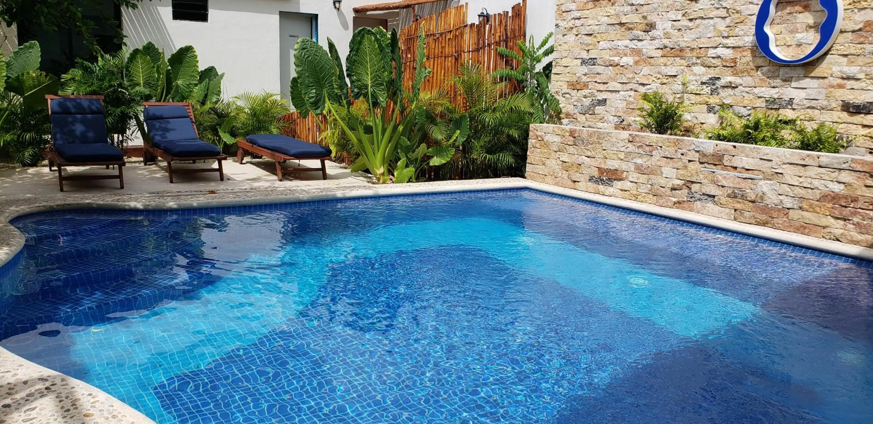 Swimming pool in Poza Clara Sanctuary