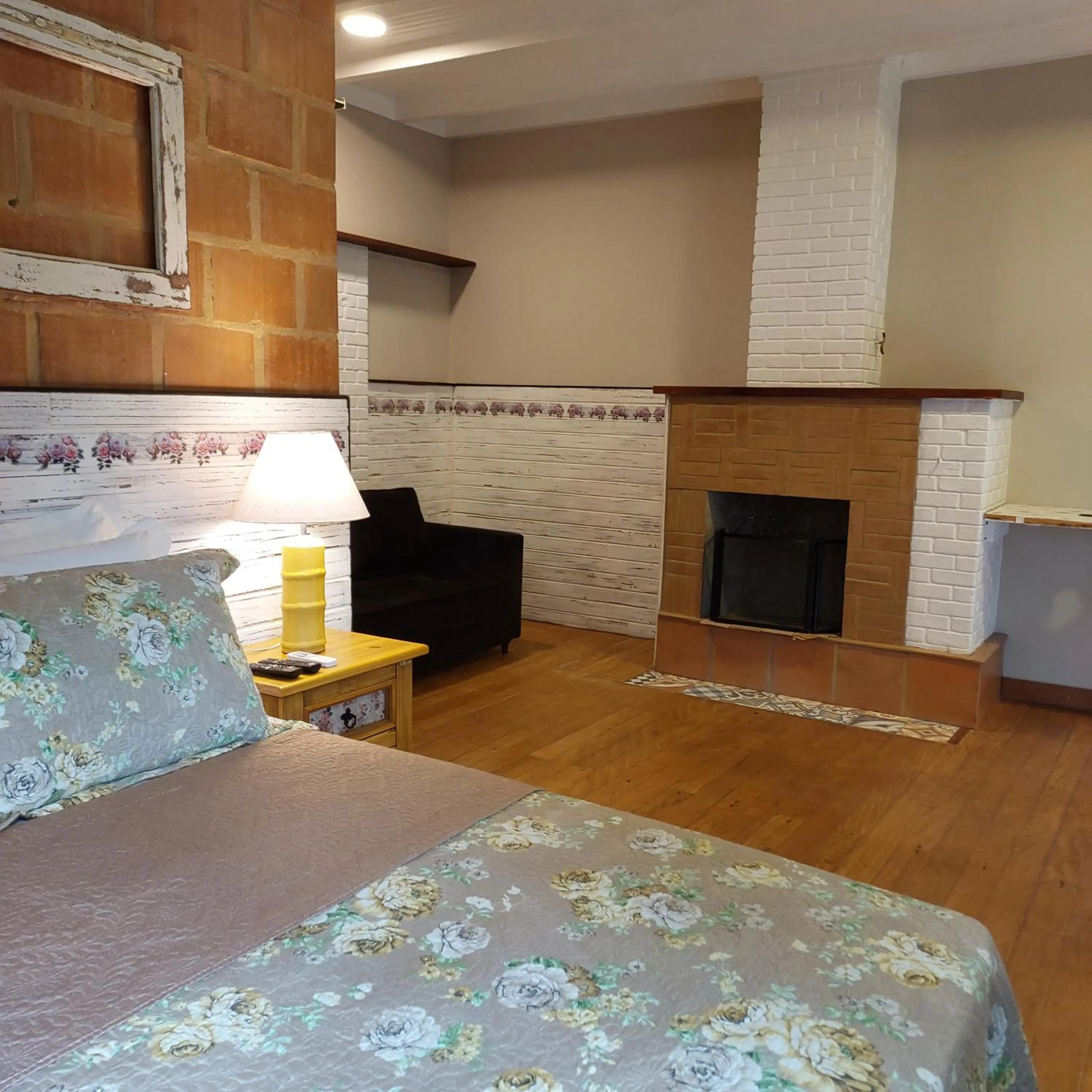 Living room, Bed in Casa no Céu