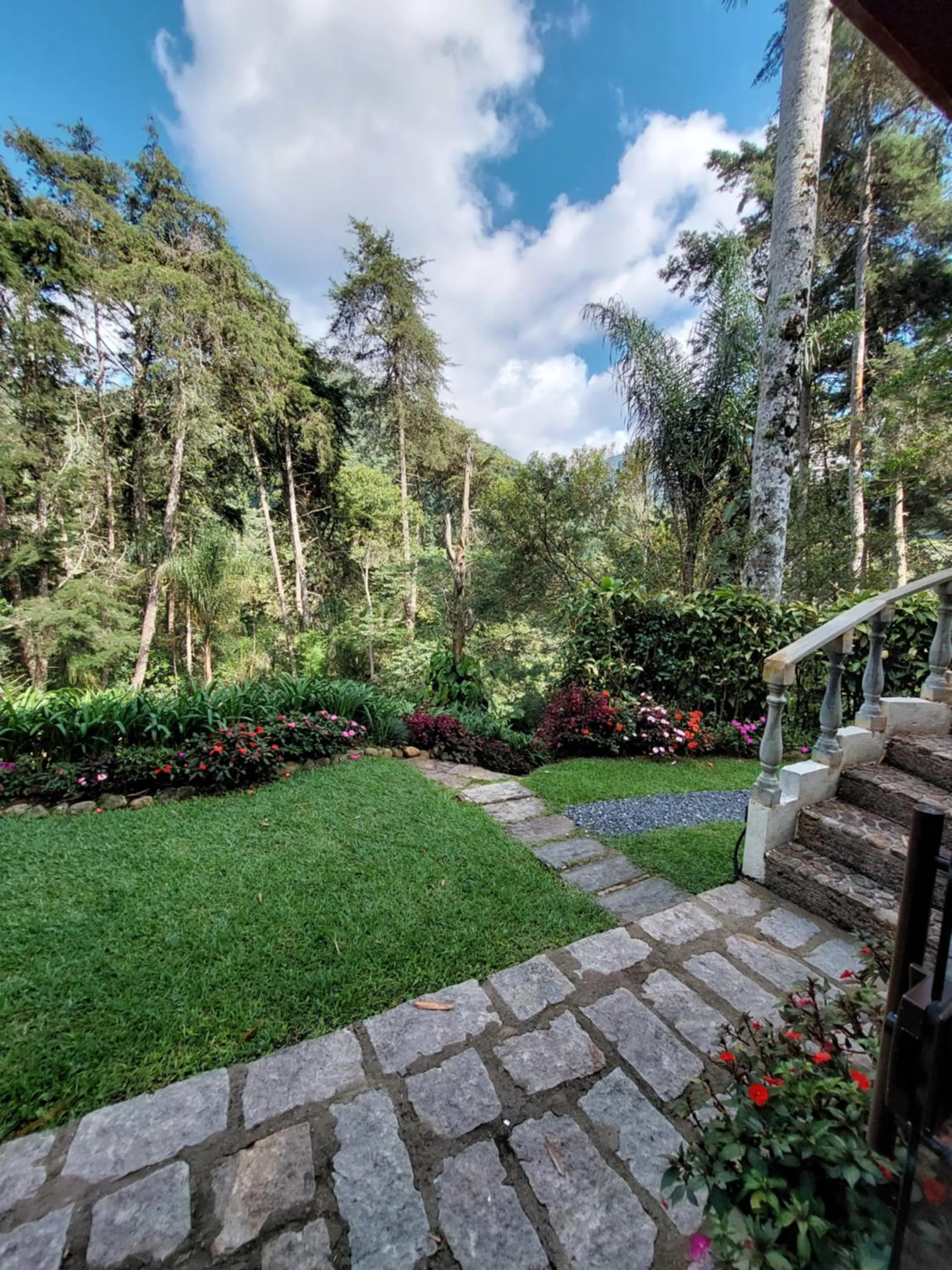 Property building in Casa no Céu