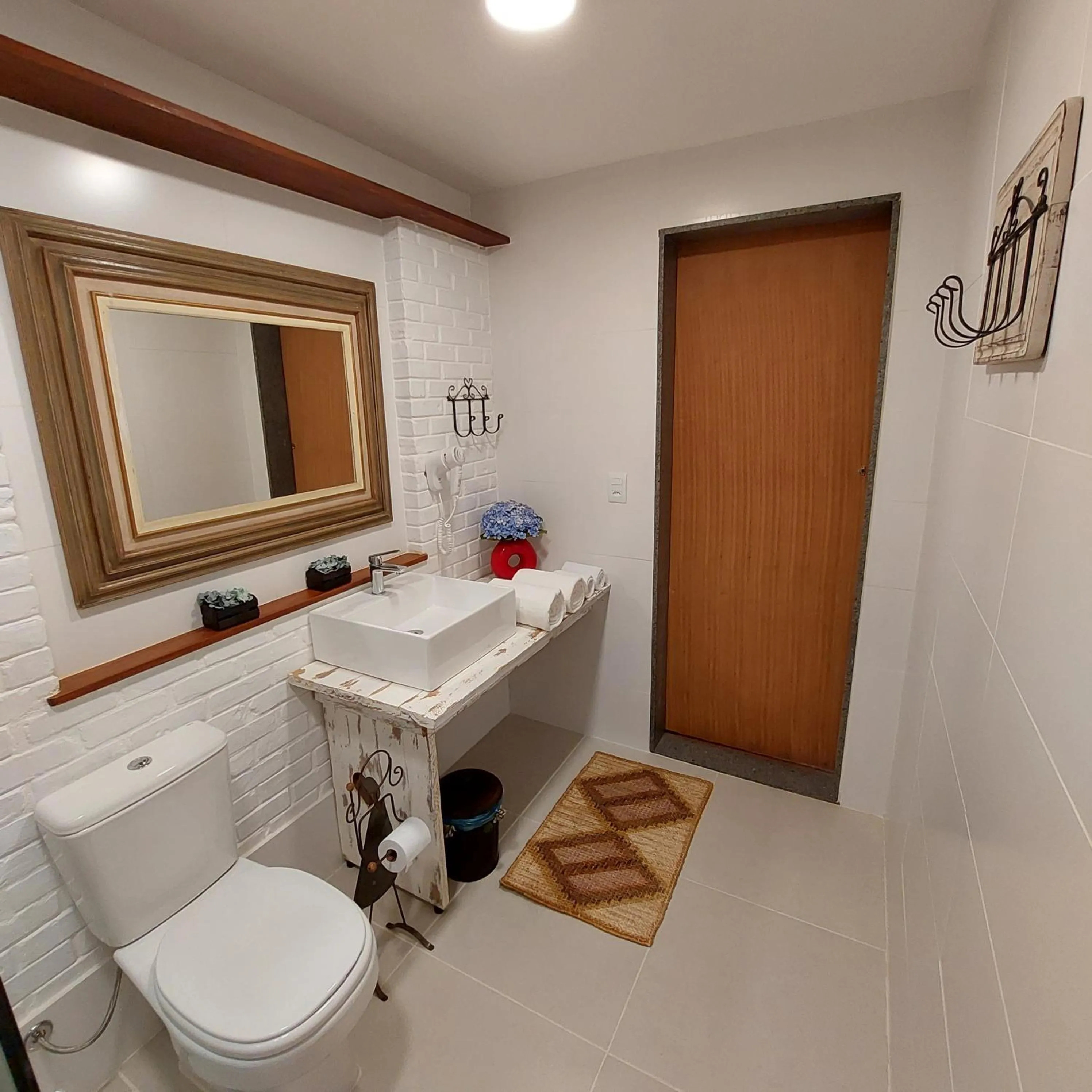 Property building in Casa no Céu