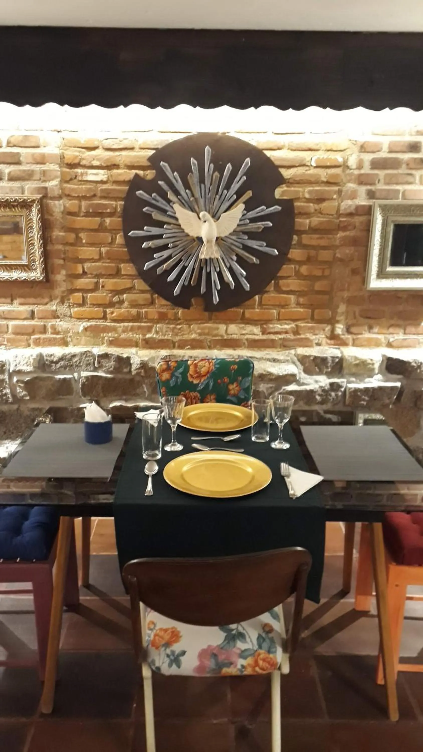 Restaurant/places to eat in Casa no Céu