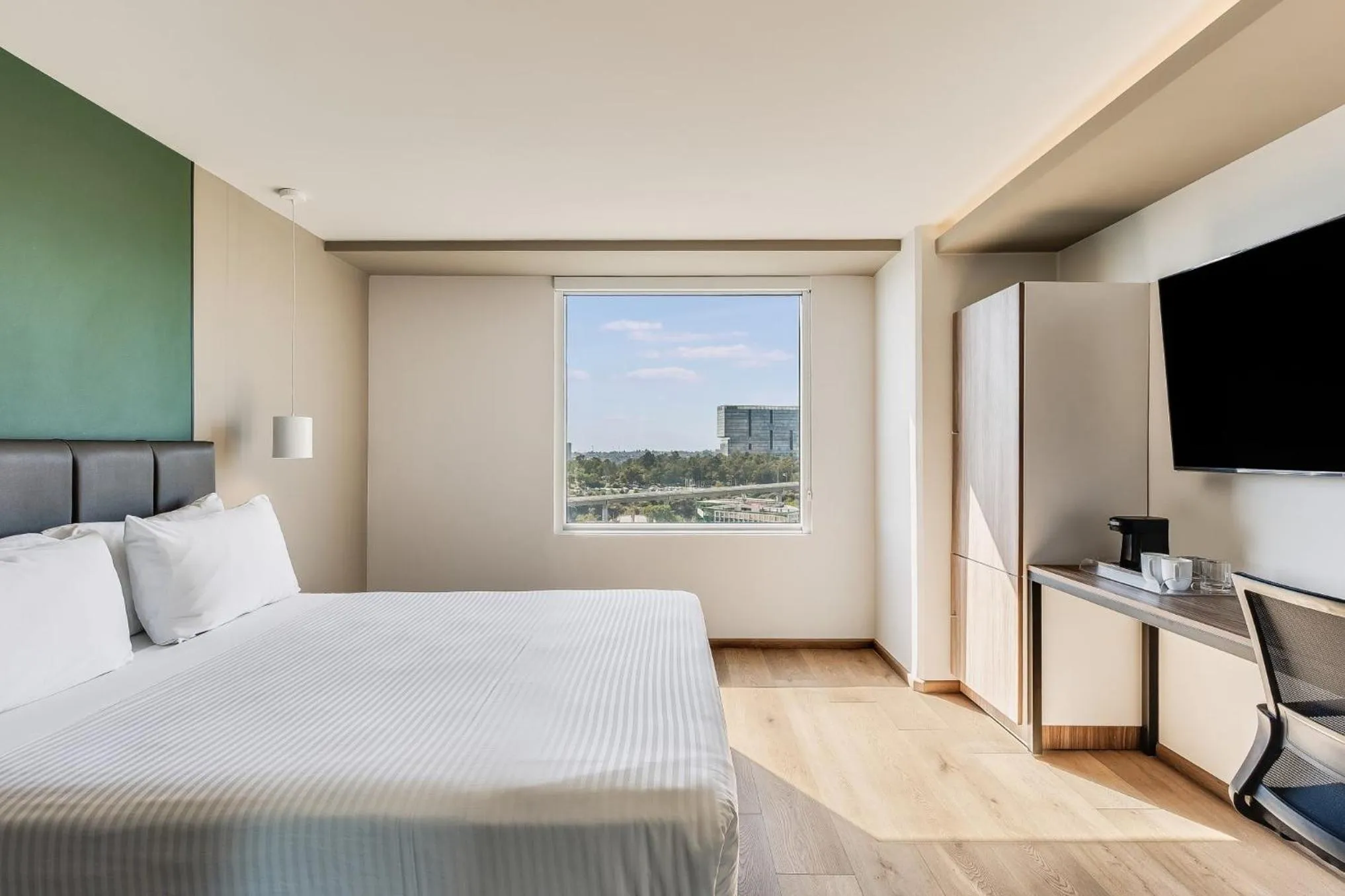 Photo of the whole room, Bed in Gamma Ciudad de Mexico Santa Fe