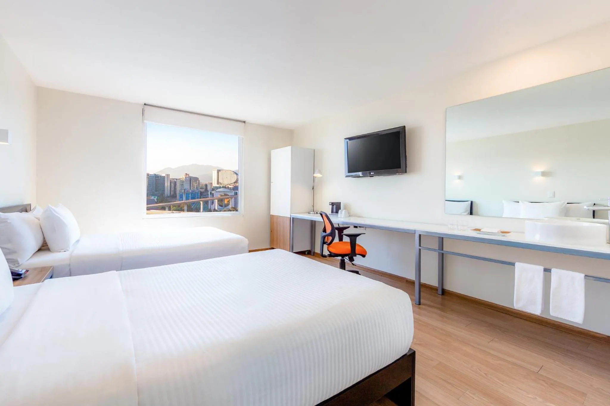 Bedroom, Bed in Gamma Ciudad de Mexico Santa Fe