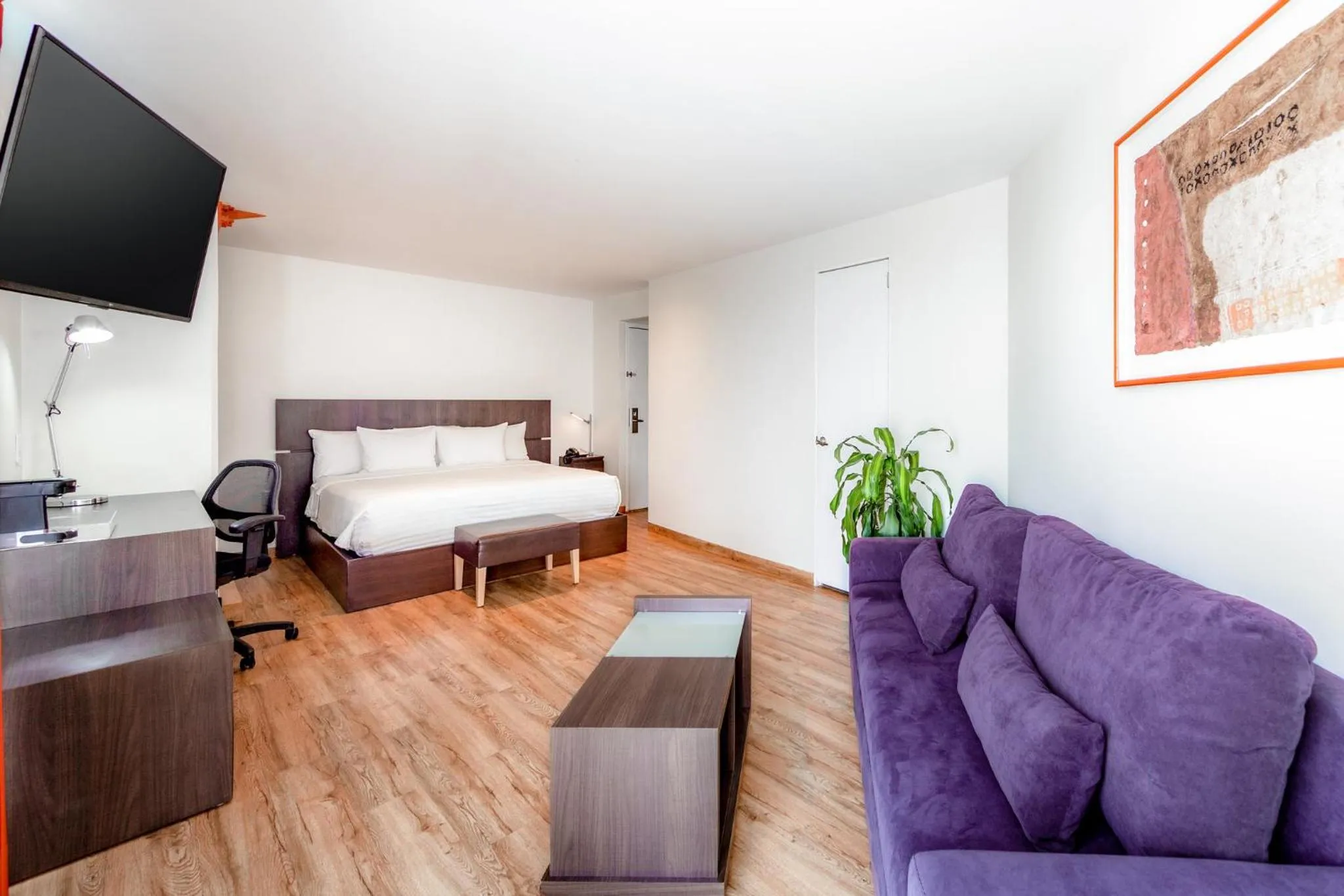 Photo of the whole room, Bed in Gamma Ciudad de Mexico Santa Fe