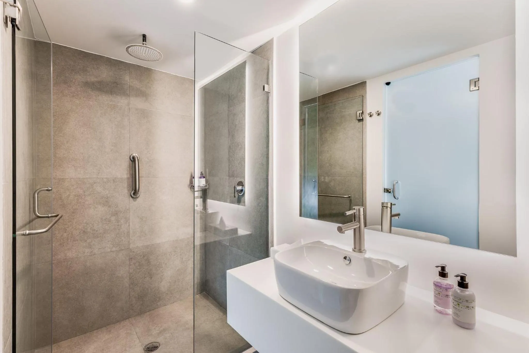 Photo of the whole room in Gamma Ciudad de Mexico Santa Fe