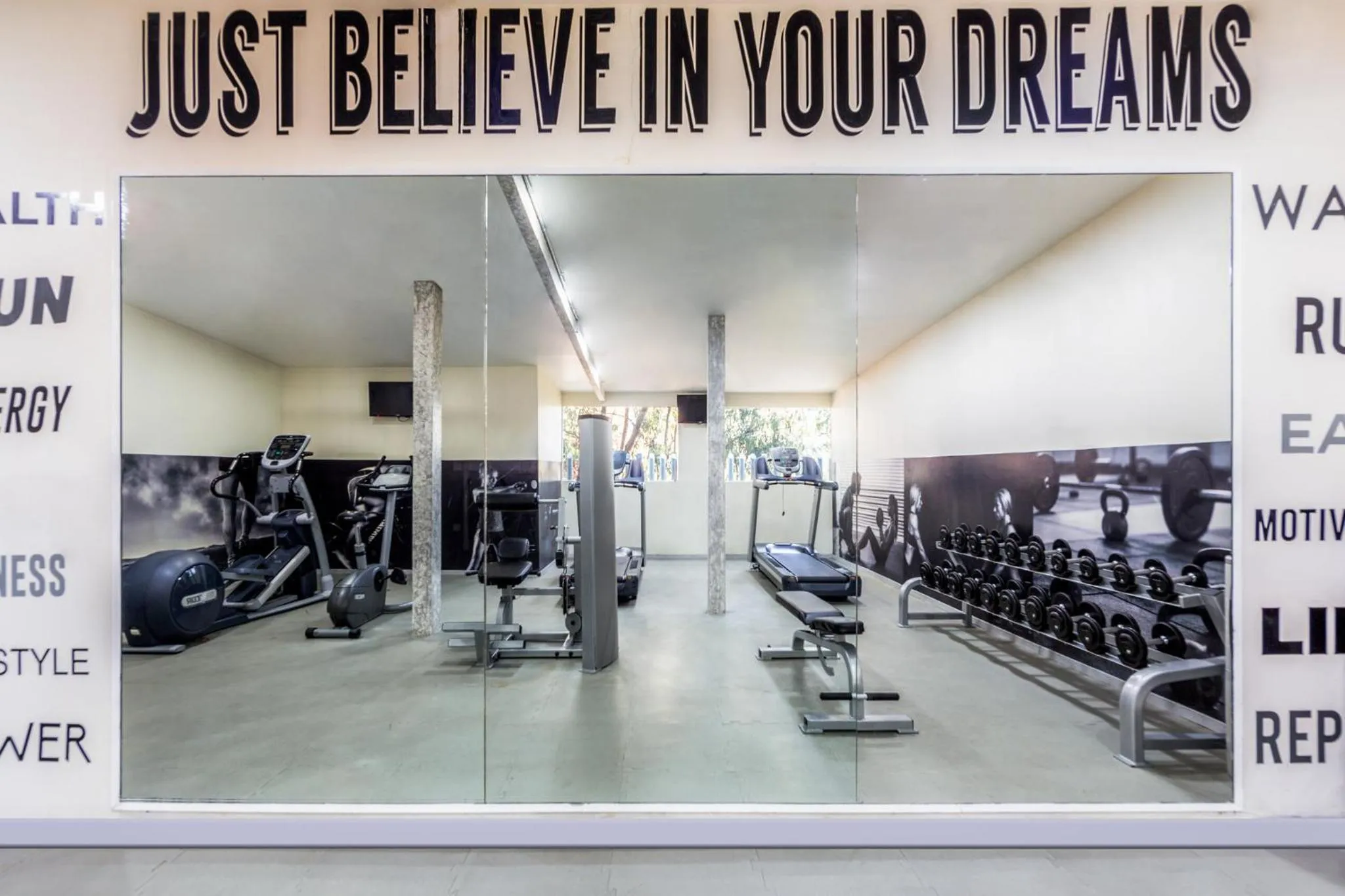 Fitness centre/facilities in Gamma Ciudad de Mexico Santa Fe