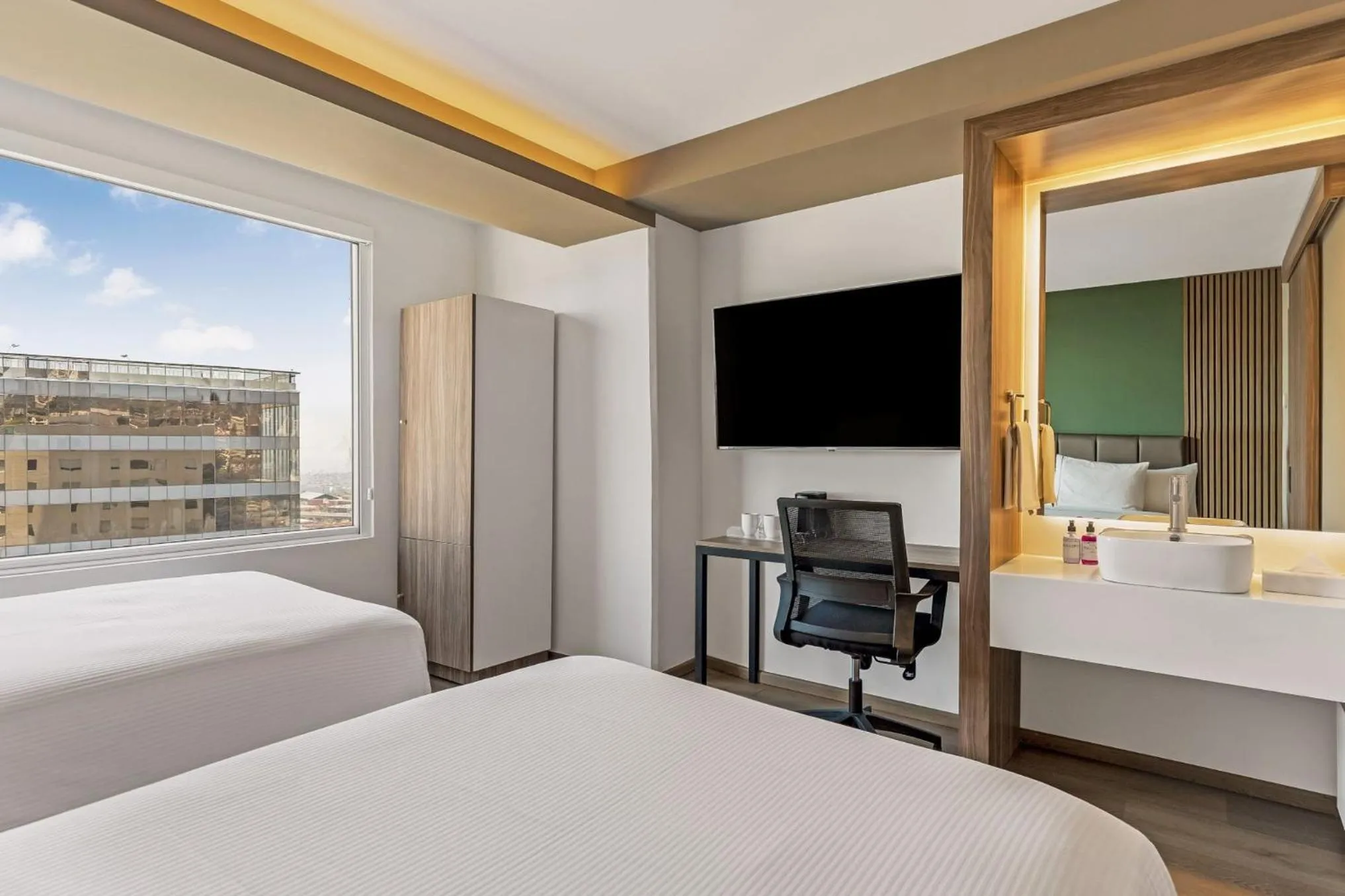 Photo of the whole room, Bed in Gamma Ciudad de Mexico Santa Fe