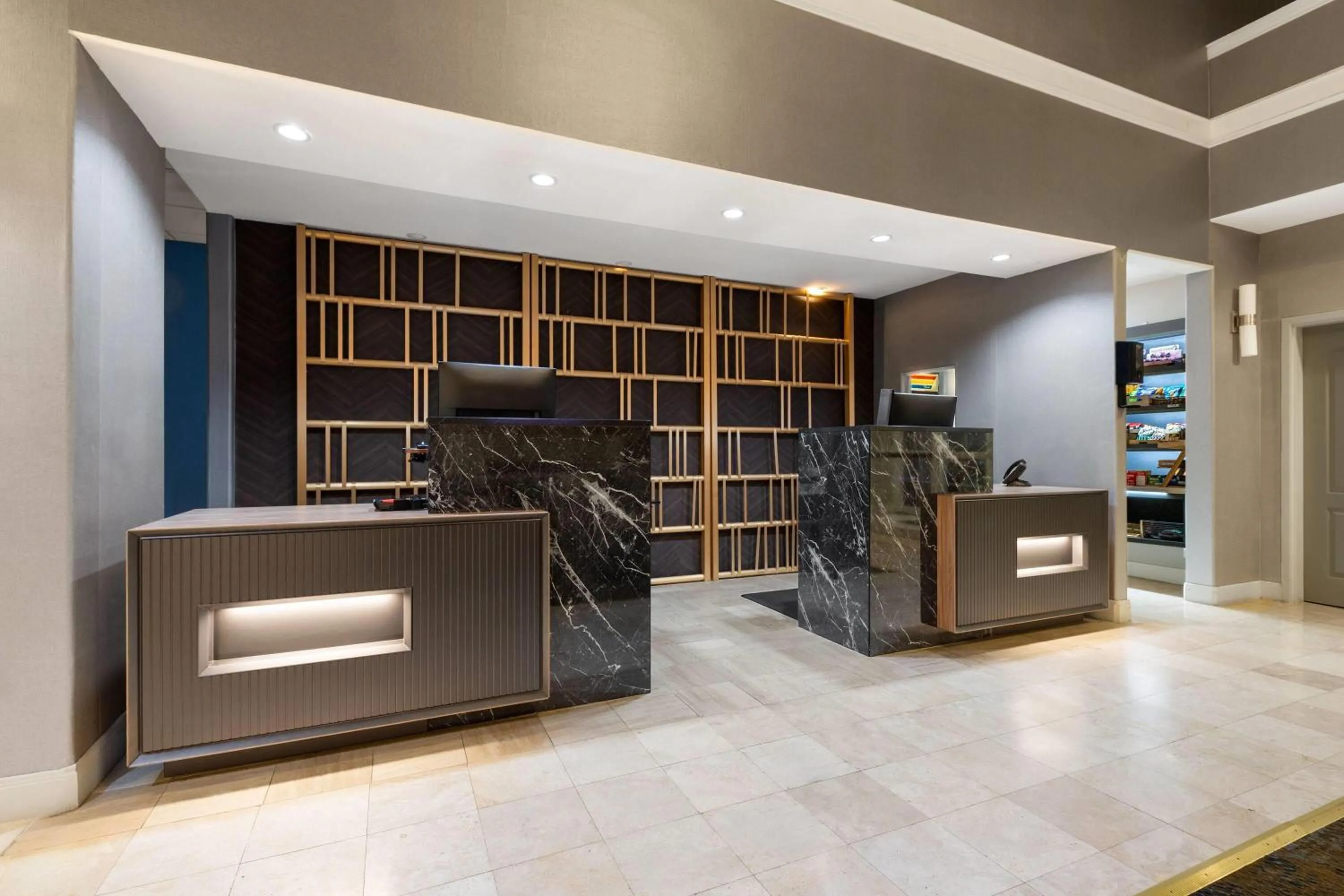 Lobby or reception in La Quinta by Wyndham Brookshire West Katy