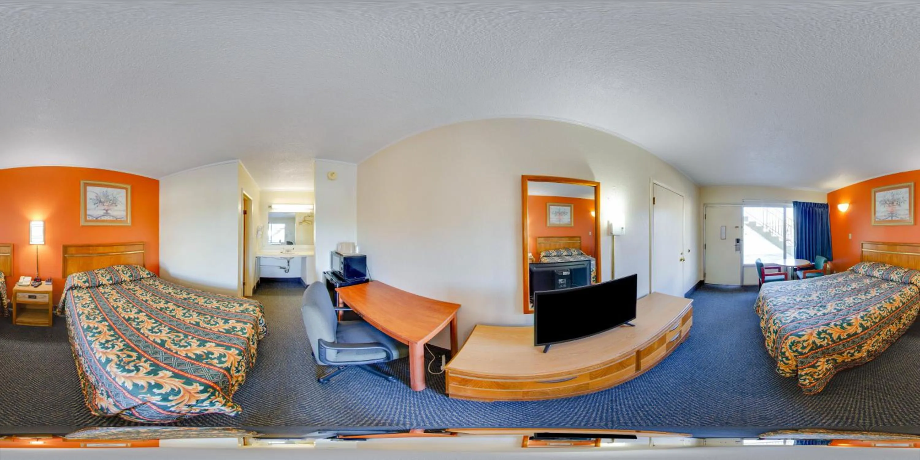 Bed in Scottish Inns Collinsville - Martinsville