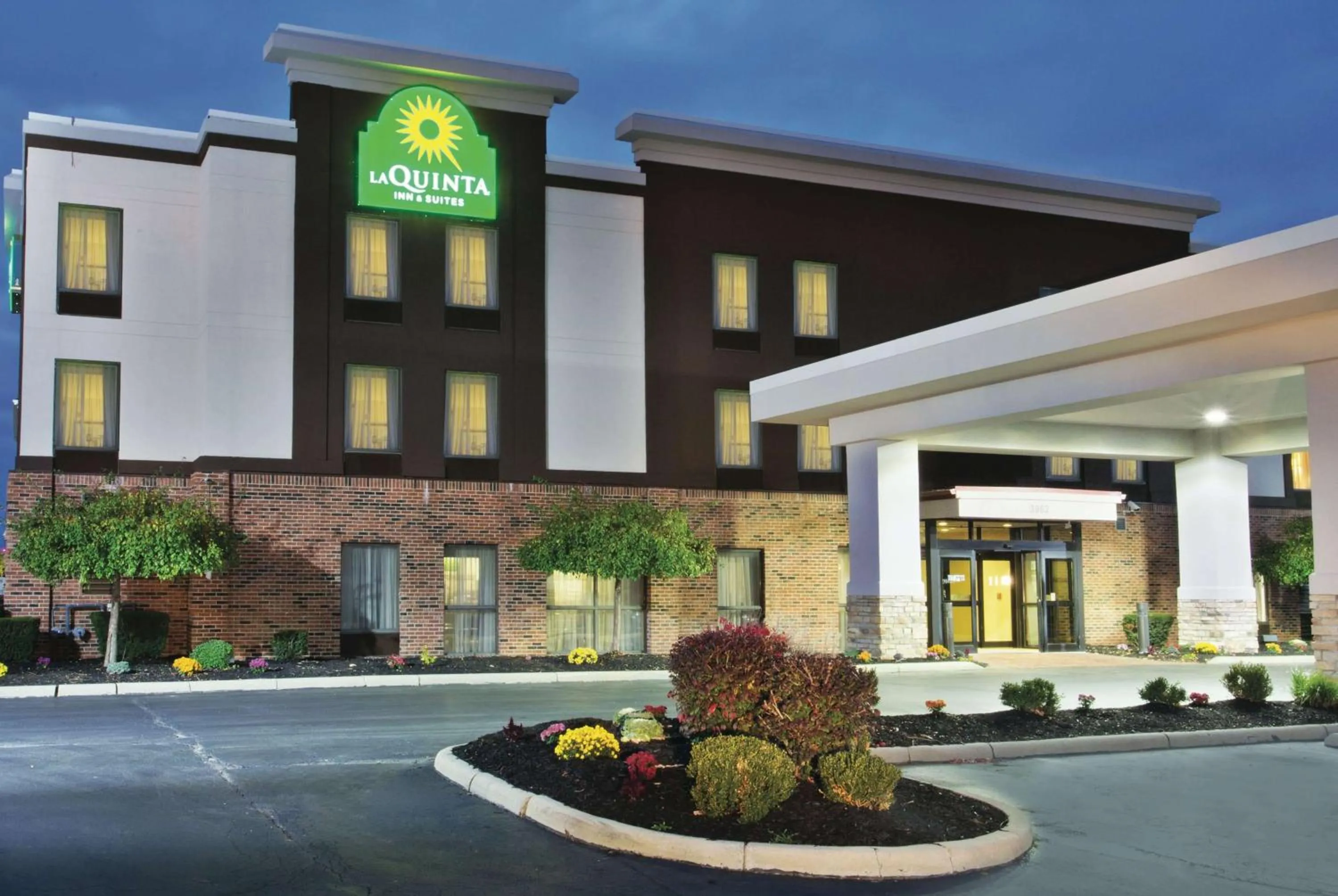 Property building in La Quinta by Wyndham Columbus - Grove City
