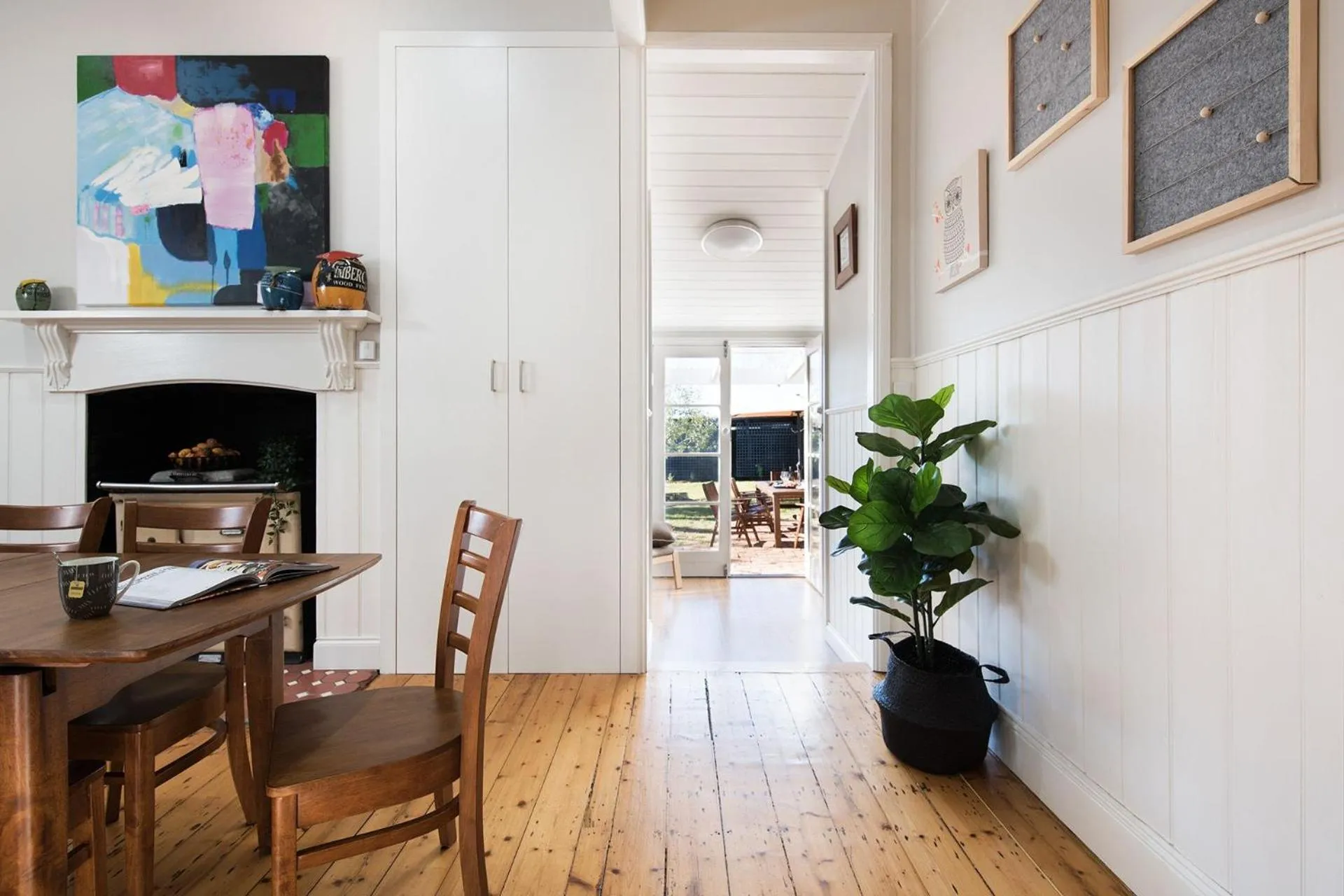 Albert Cottage - charming miner's cottage in town