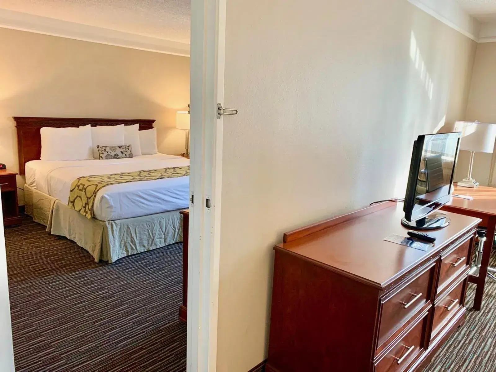 Bed in Baymont by Wyndham Texarkana Bed in Baymont by Wyndham Texarkana