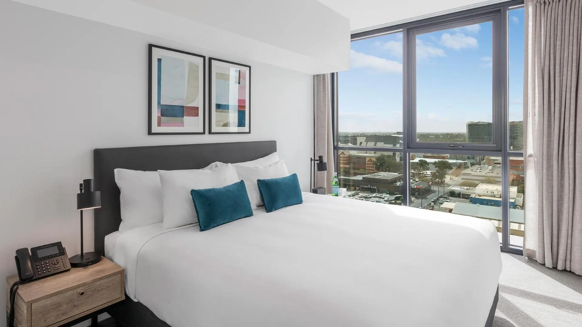 Bedroom, Bed in Avani Adelaide Residences