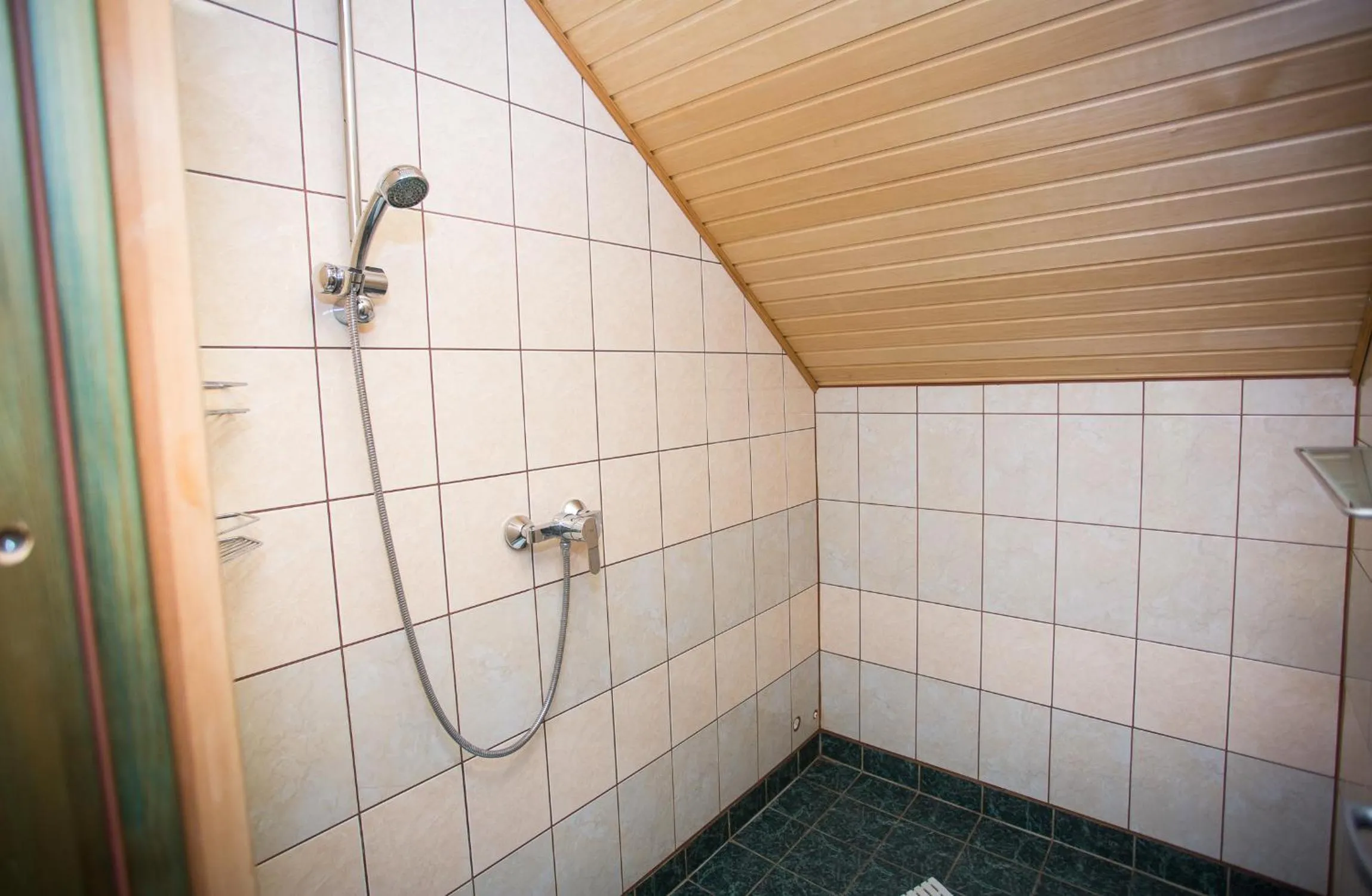 Shower in Katariina Guesthouse