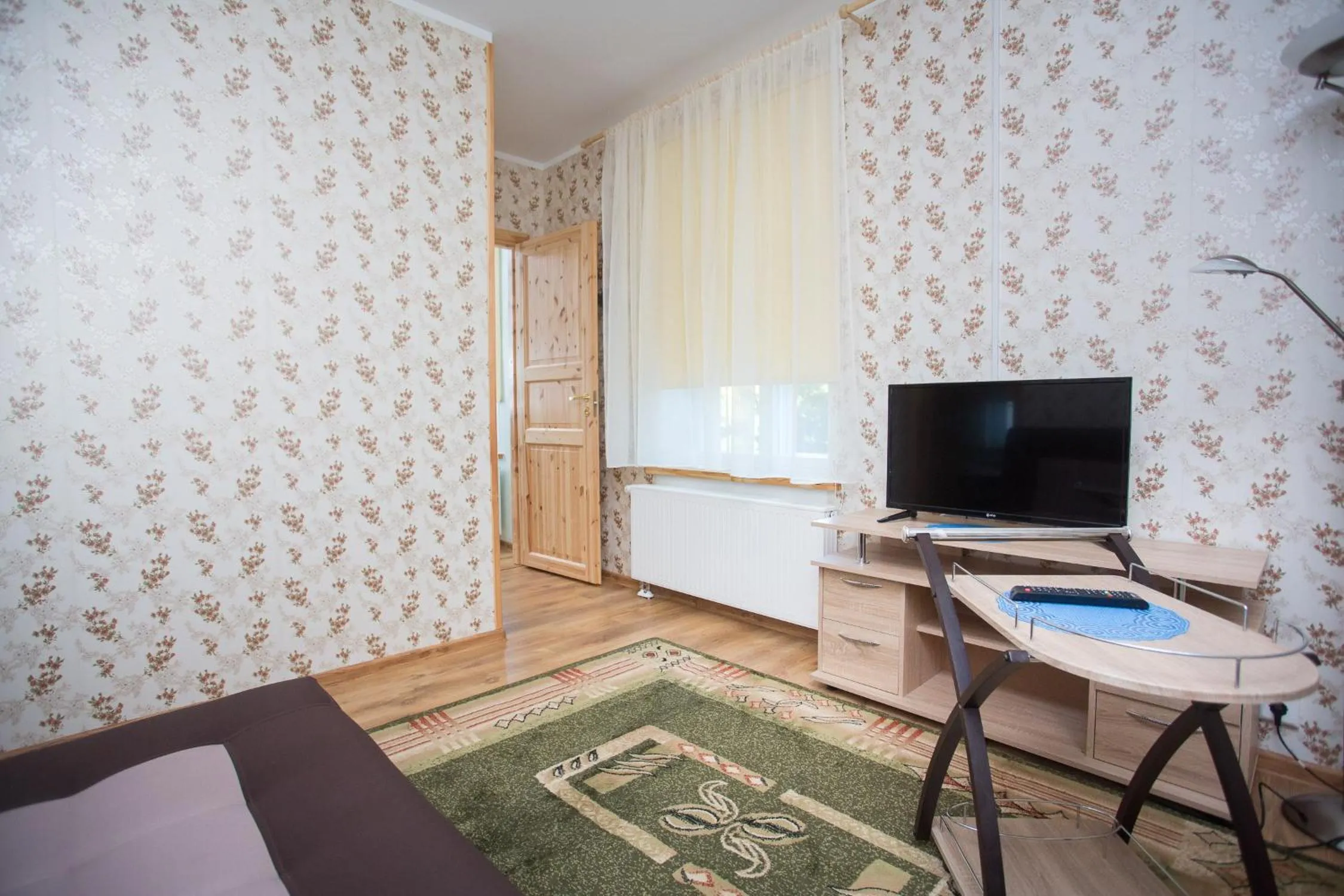 Communal lounge/ TV room in Katariina Guesthouse