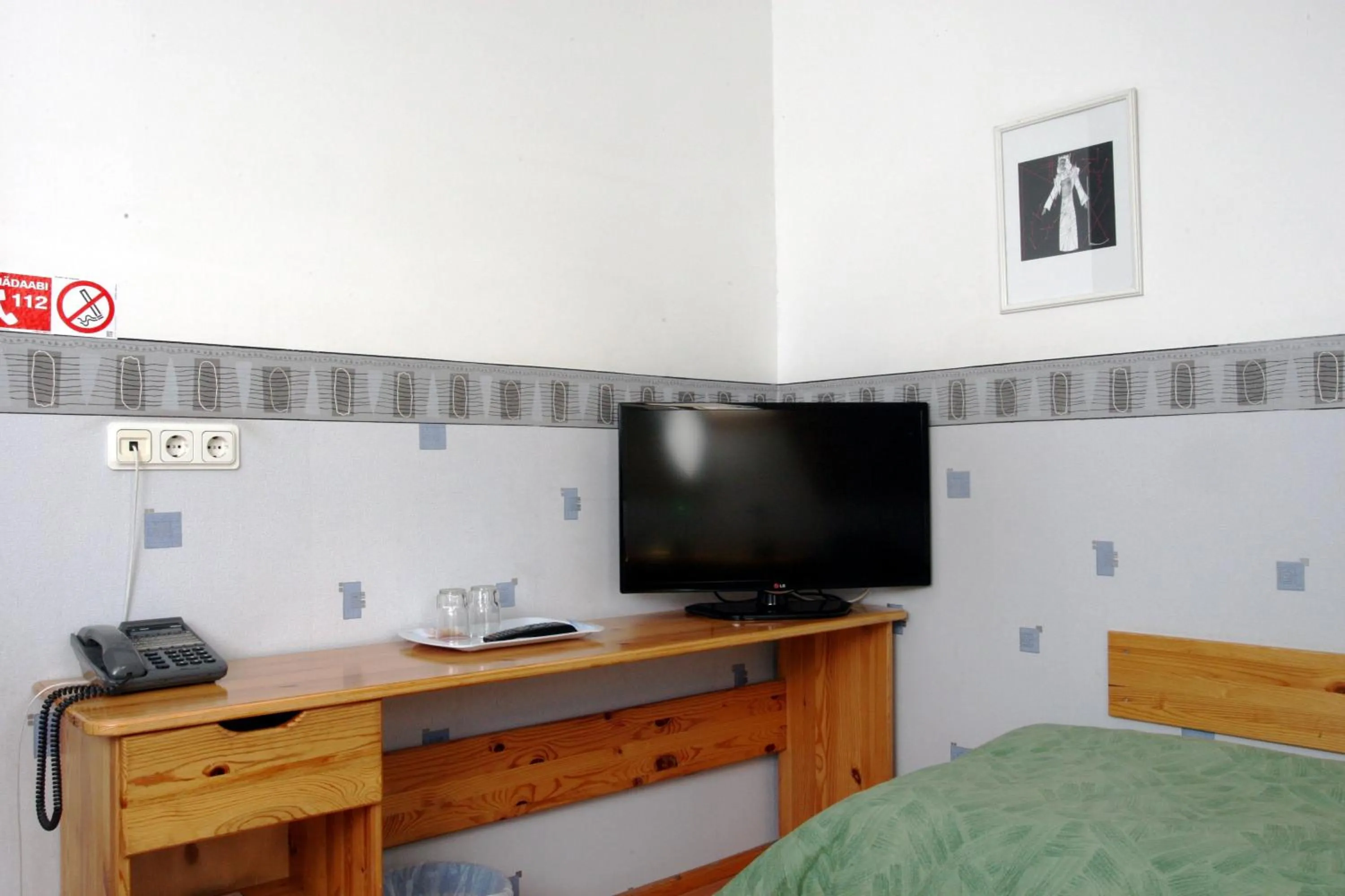 TV and multimedia, Bed in Katariina Guesthouse