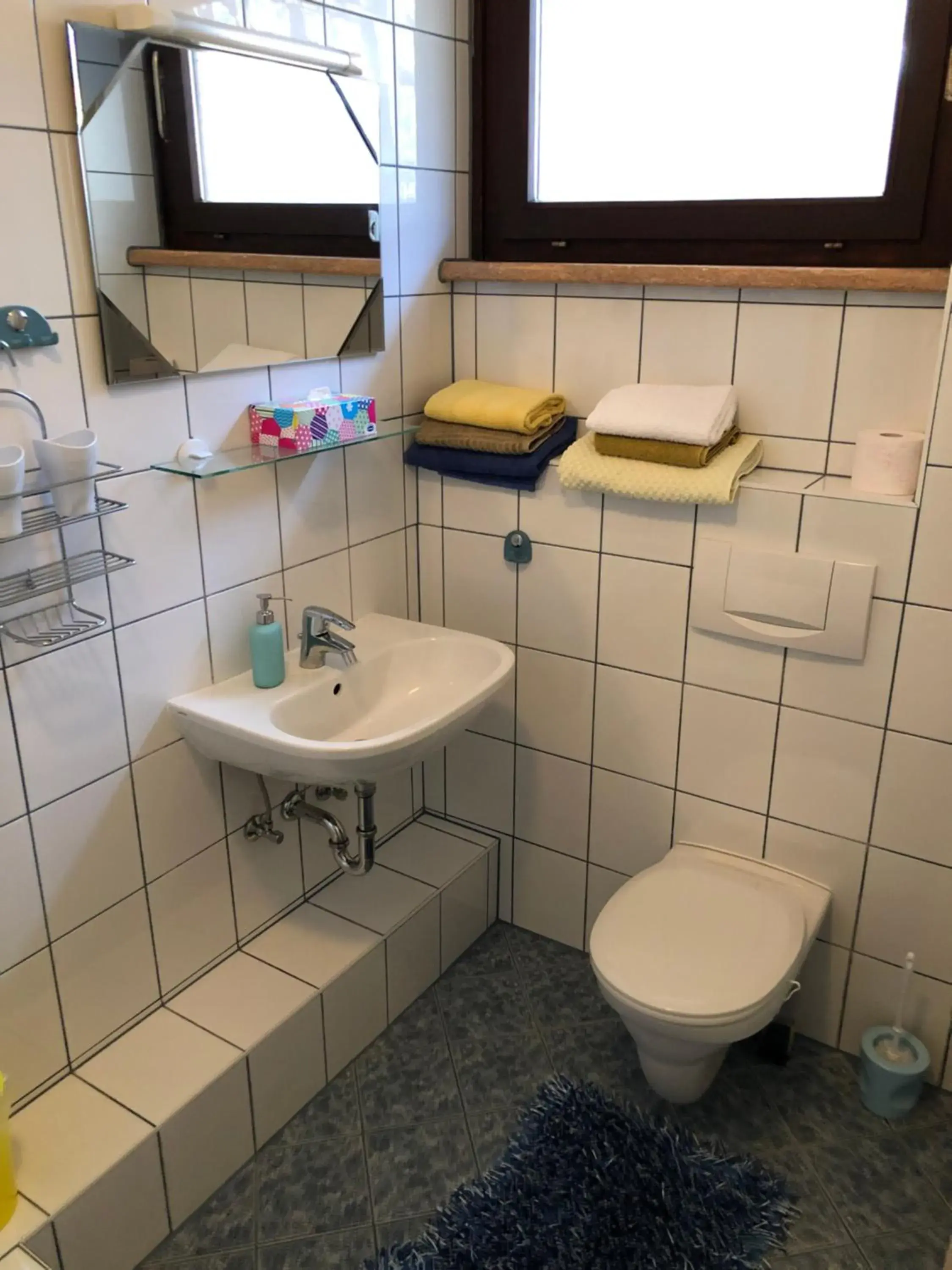 Large Double Room in Haus Camelia Large Double Room in Haus Camelia