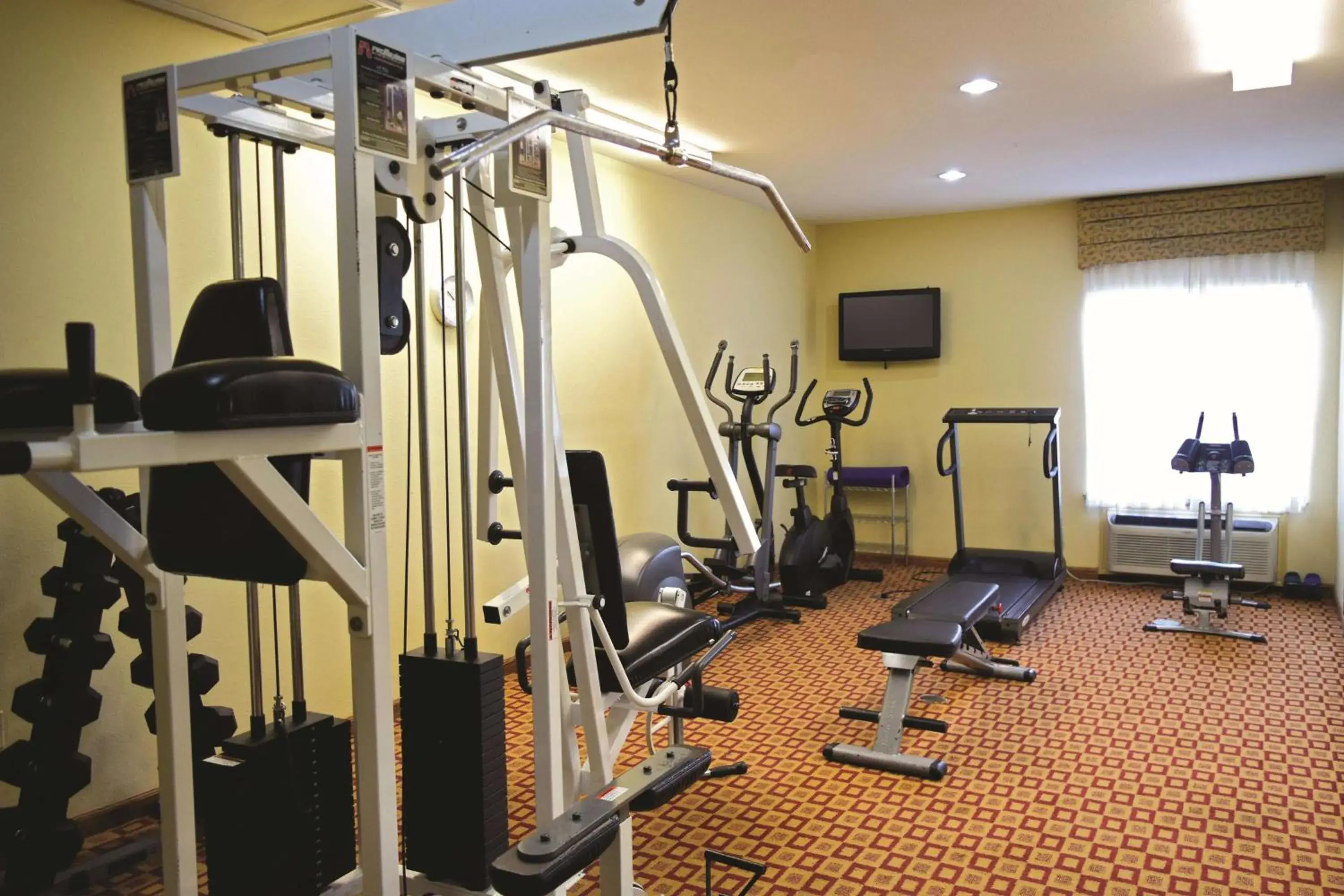 Fitness centre/facilities in La Quinta by Wyndham Alice Fitness centre/facilities in La Quinta by Wyndham Alice
