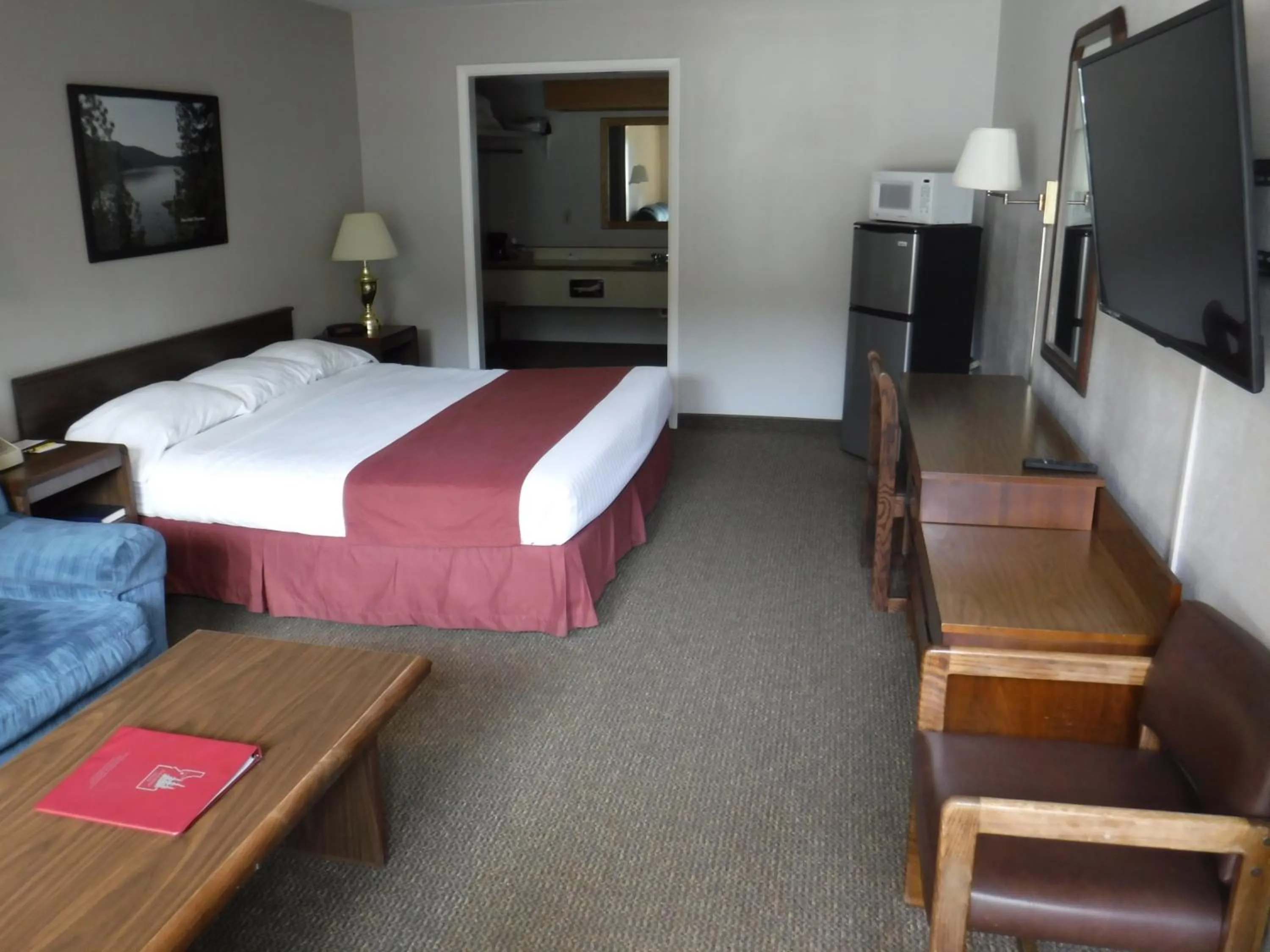 Bed in Konkolville Motel