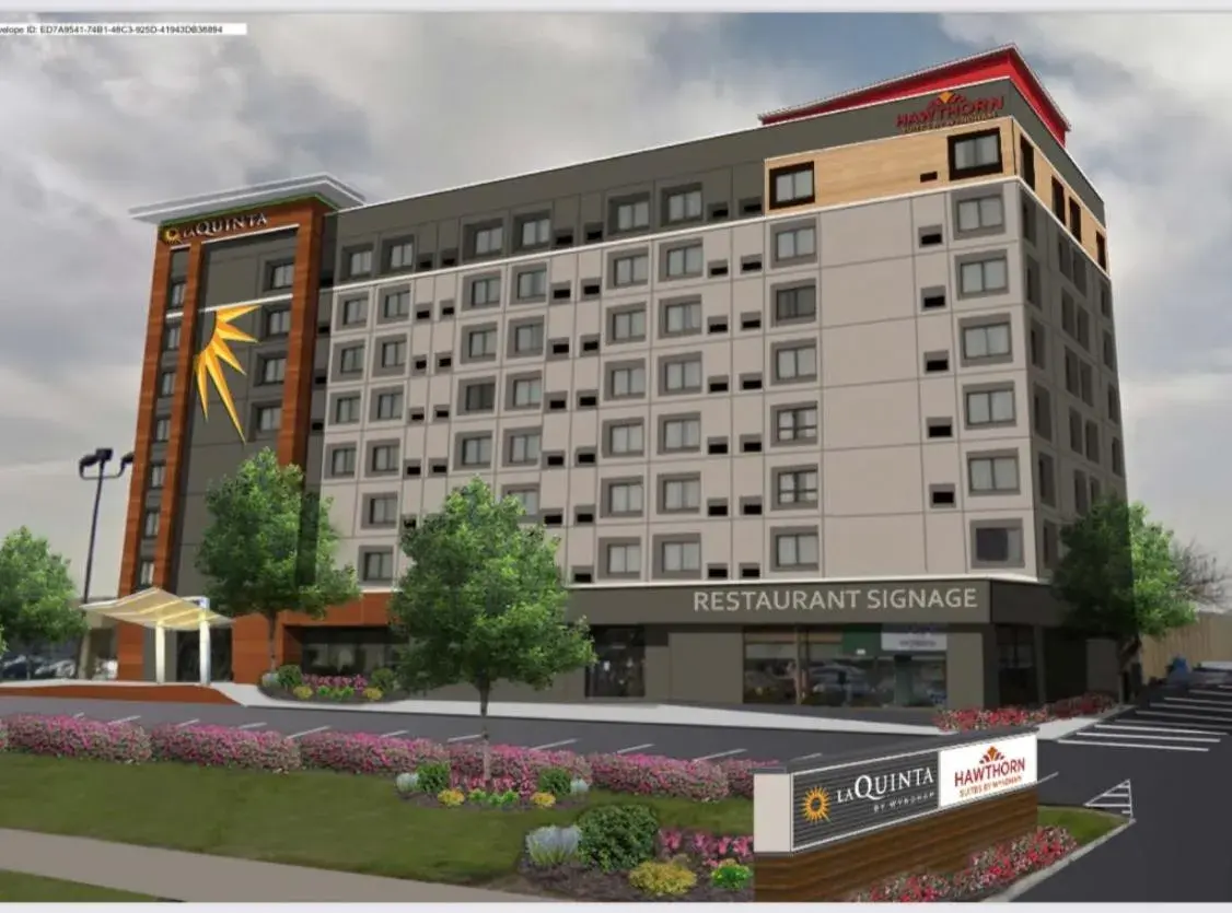 Property building in La Quinta by Wyndham New Haven Property building in La Quinta by Wyndham New Haven