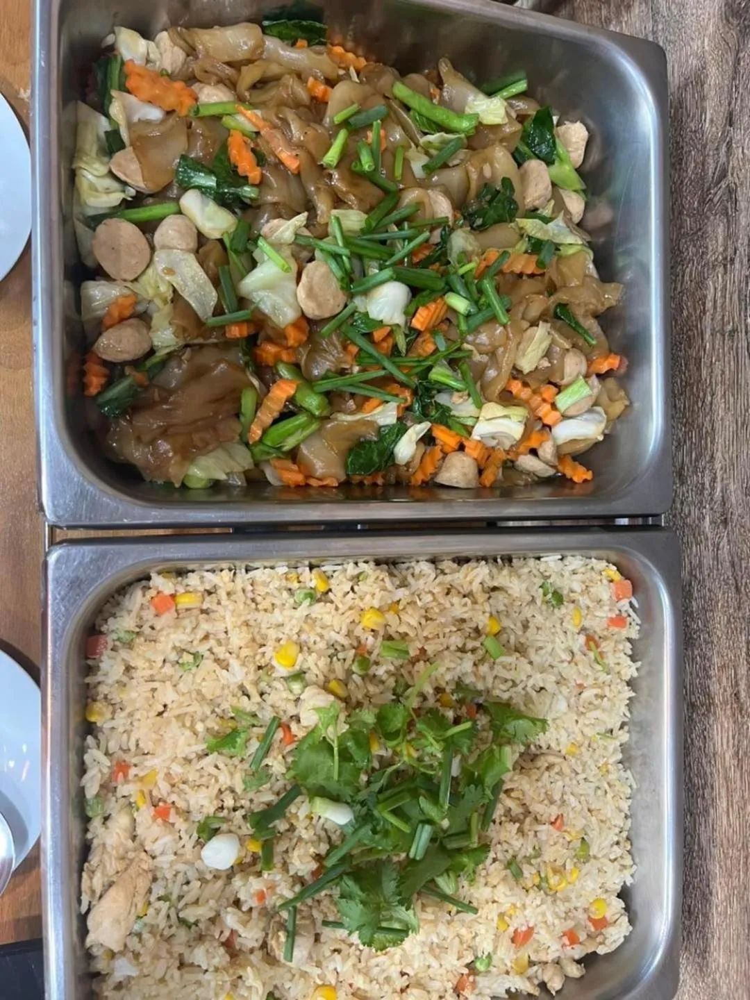 Restaurant/places to eat in THE HUB SURATTHANl