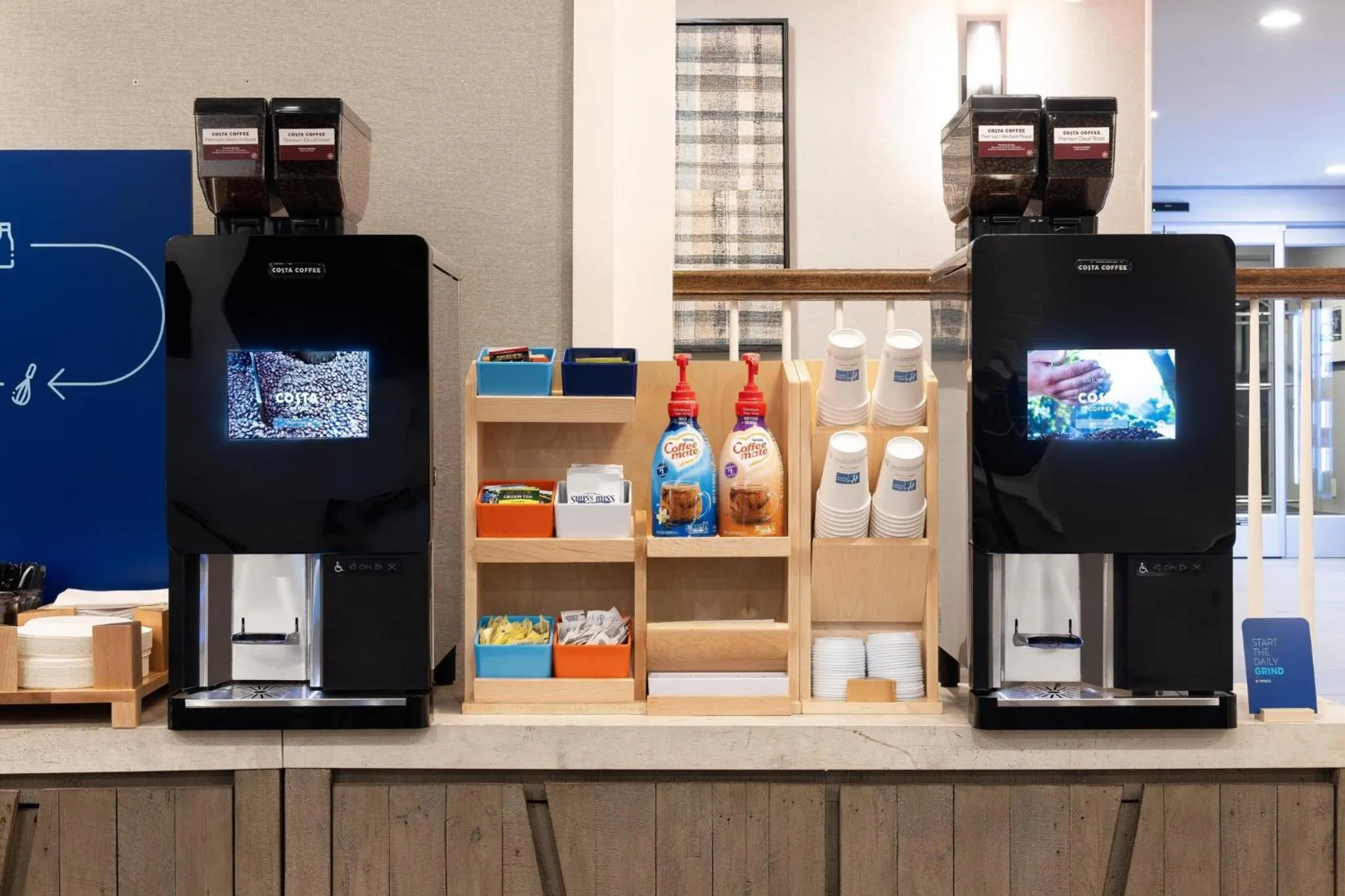 Bedroom in Holiday Inn Express St. Albans by IHG