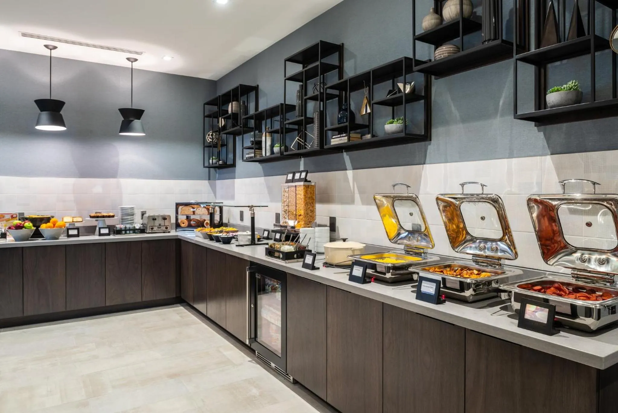 Breakfast in La Quinta by Wyndham St. Albans