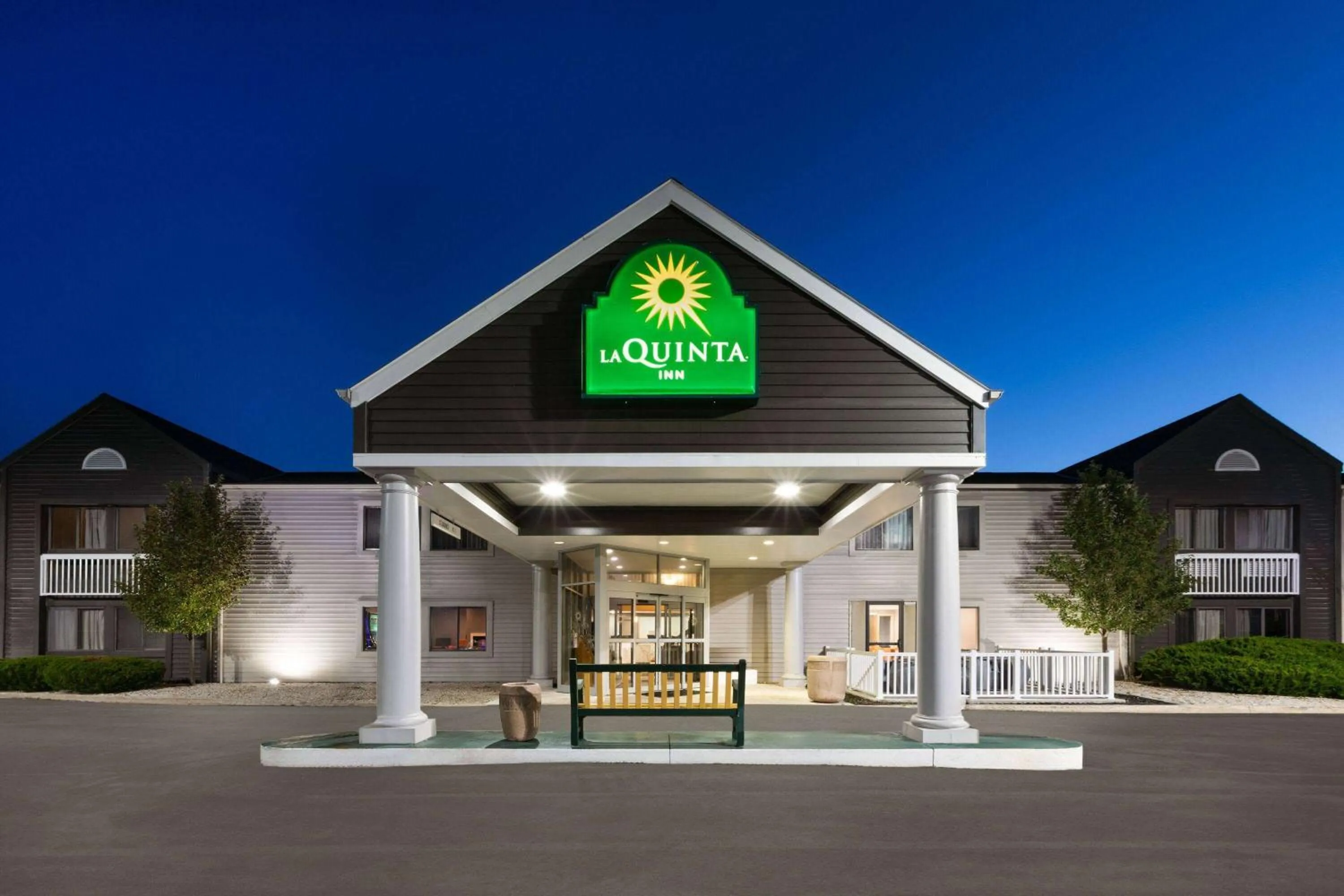 Property building in La Quinta Inn by Wyndham Sheboygan