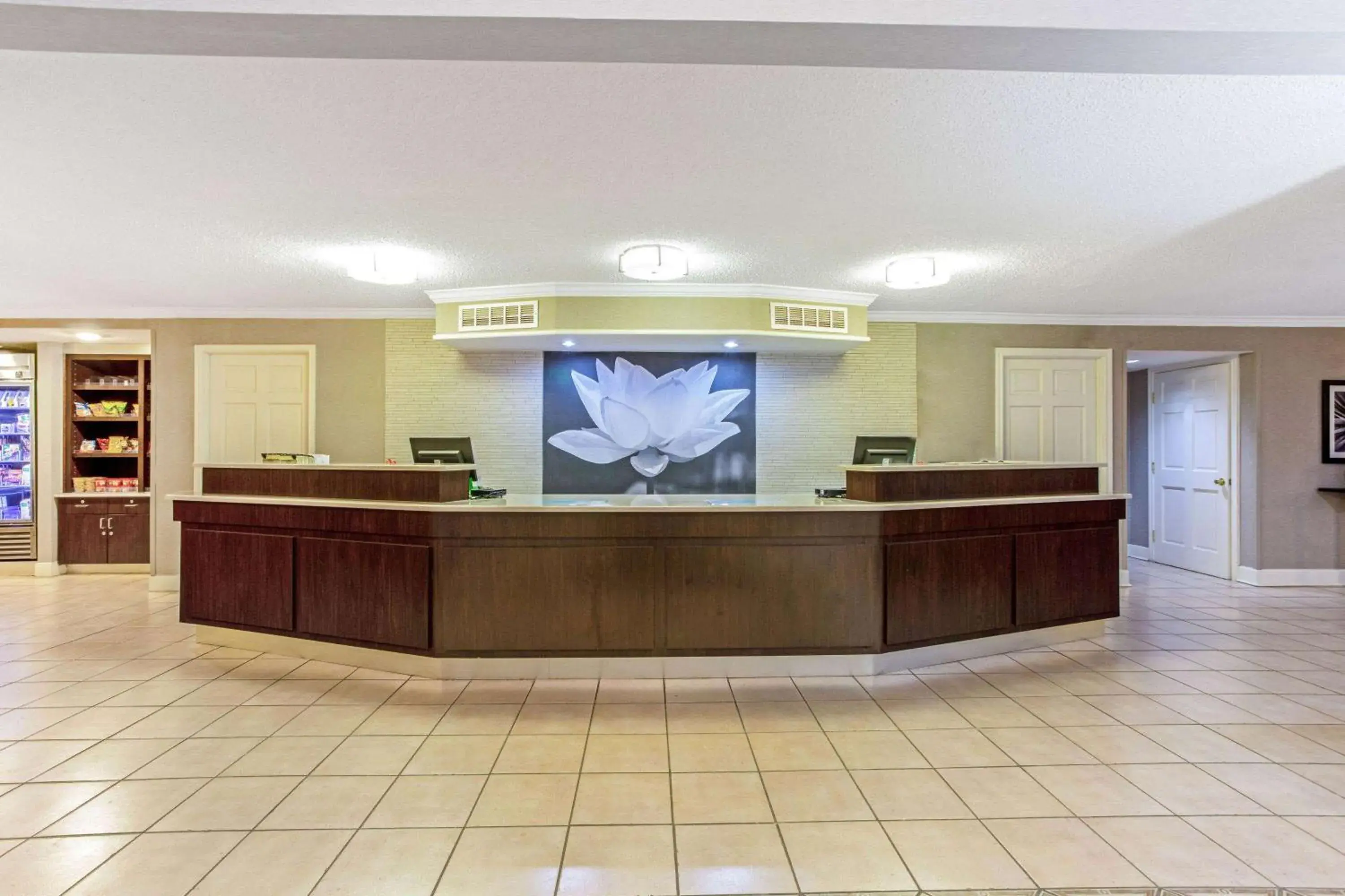 Lobby or reception in La Quinta Inn by Wyndham and Conference Center San Angelo Lobby or reception in La Quinta Inn by Wyndham and Conference Center San Angelo