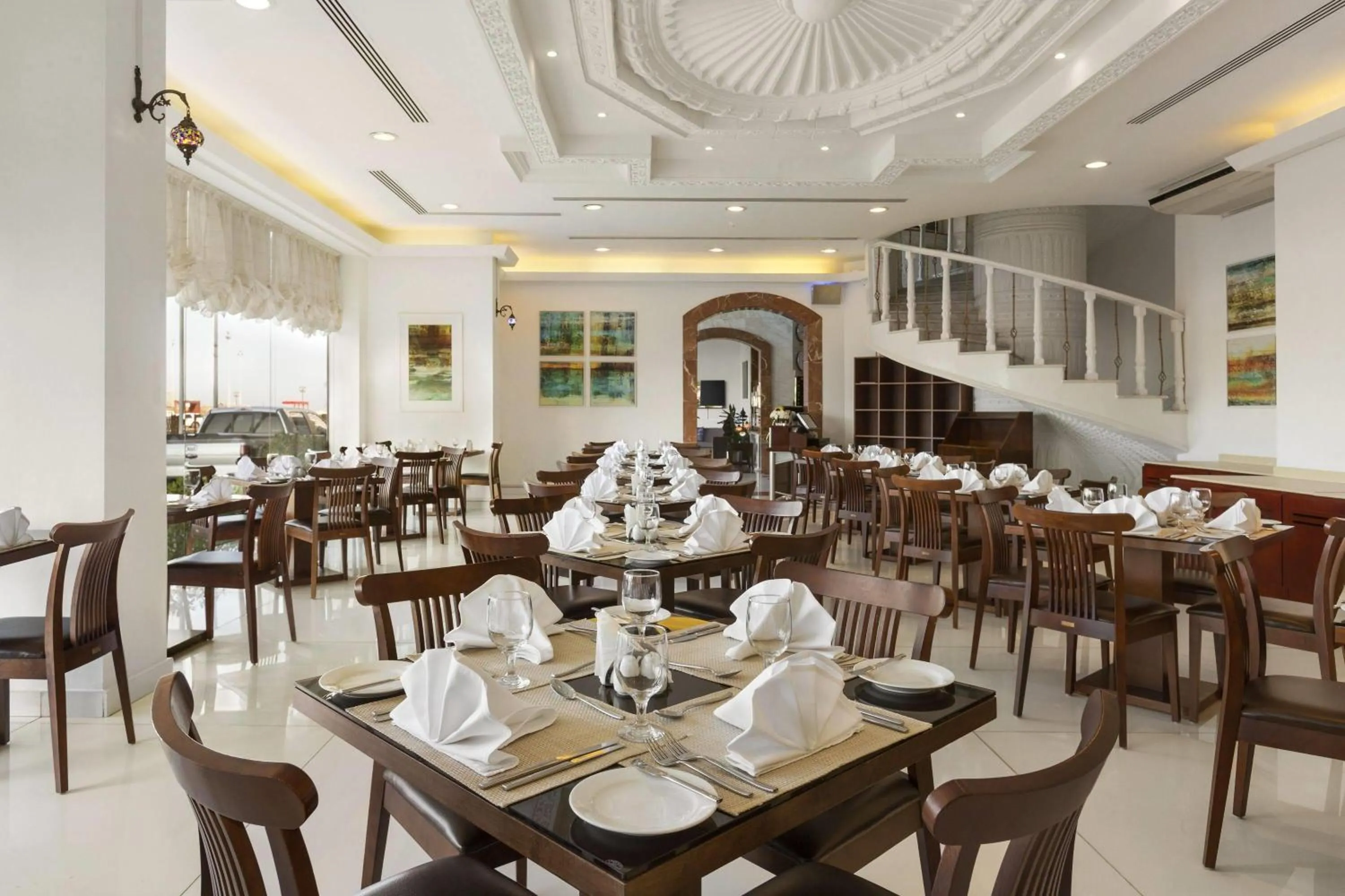 Restaurant/places to eat in Ramada by Wyndham Beach Hotel Ajman