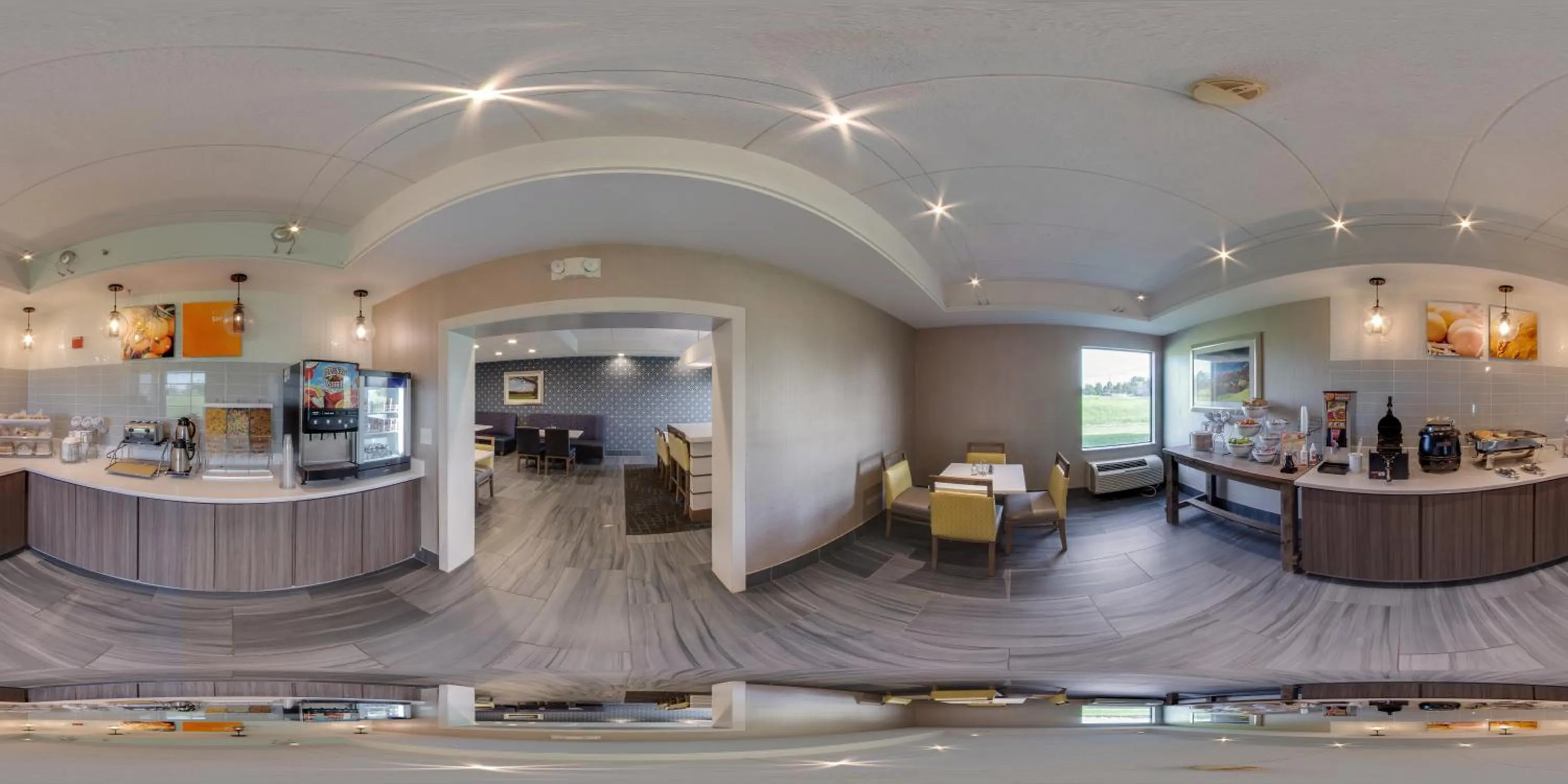 Breakfast in Comfort Inn & Suites Tipp City Dayton North I-75