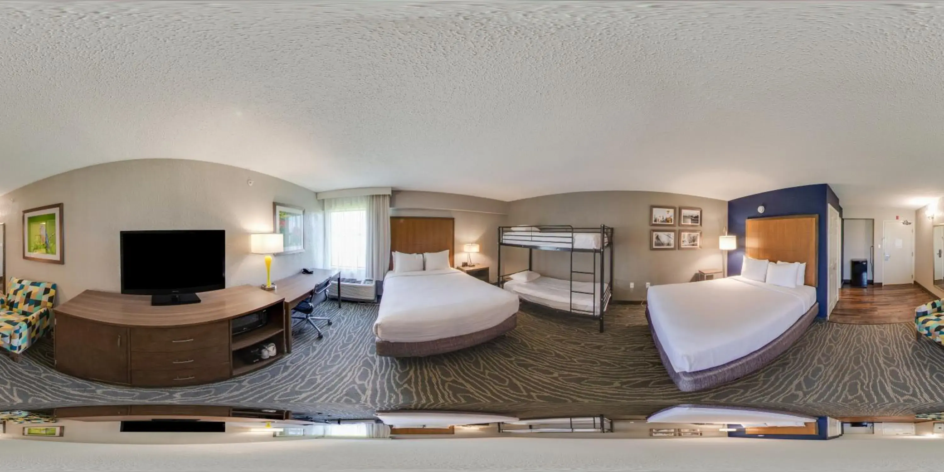 Queen Suite with Two Queen Beds - Non Smoking in Comfort Inn & Suites Tipp City Dayton North I-75 Queen Suite with Two Queen Beds - Non Smoking in Comfort Inn & Suites Tipp City Dayton North I-75