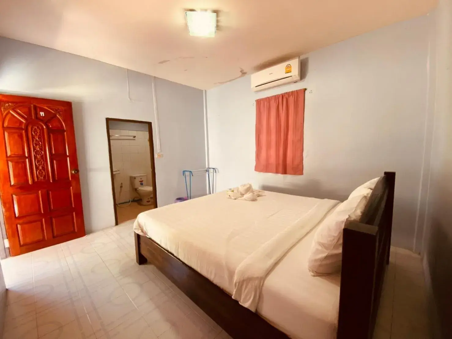 Bedroom, Bed in Phupha Bungalow Haad Rin Bedroom, Bed in Phupha Bungalow Haad Rin