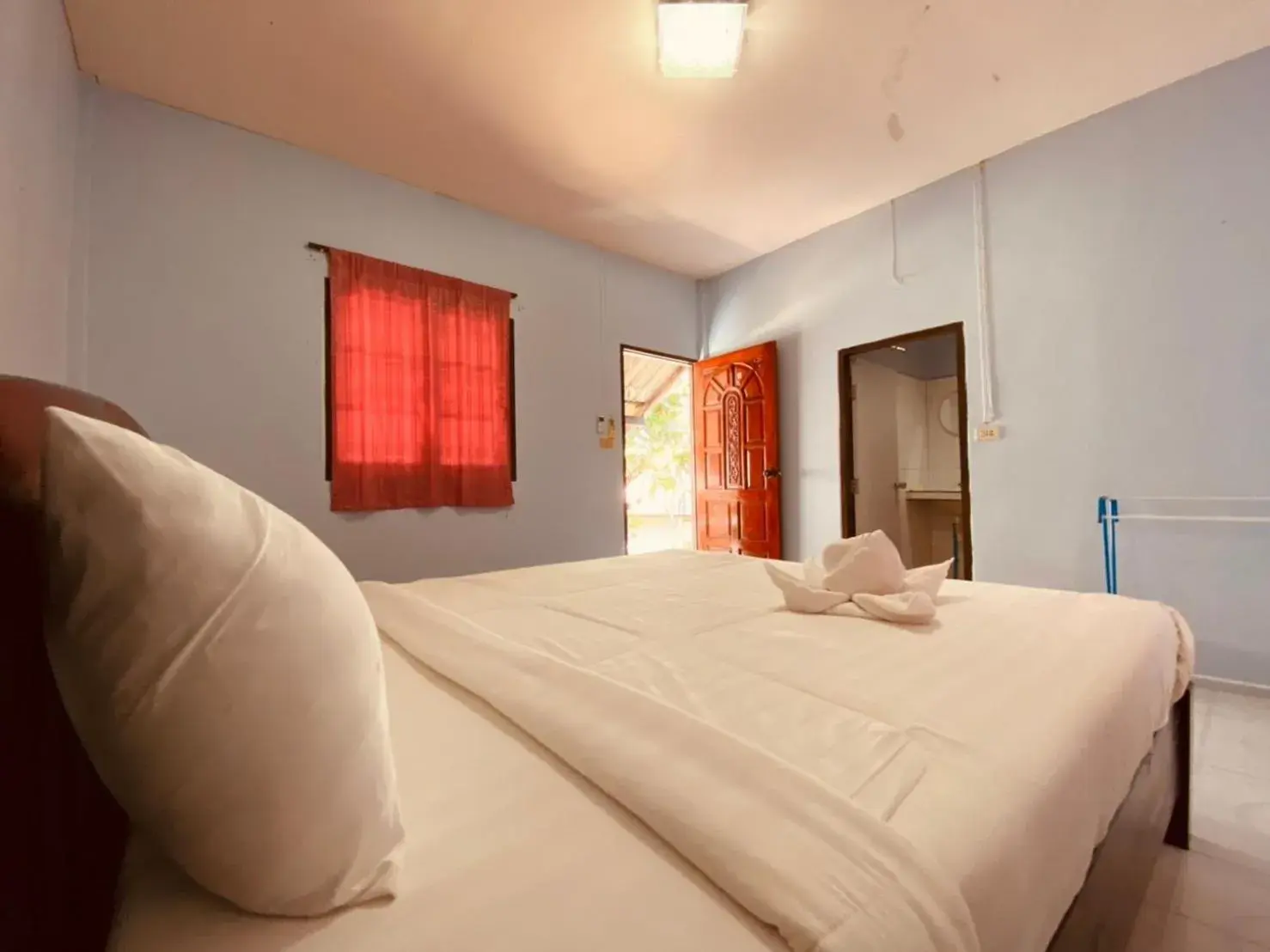 Bedroom, Bed in Phupha Bungalow Haad Rin Bedroom, Bed in Phupha Bungalow Haad Rin