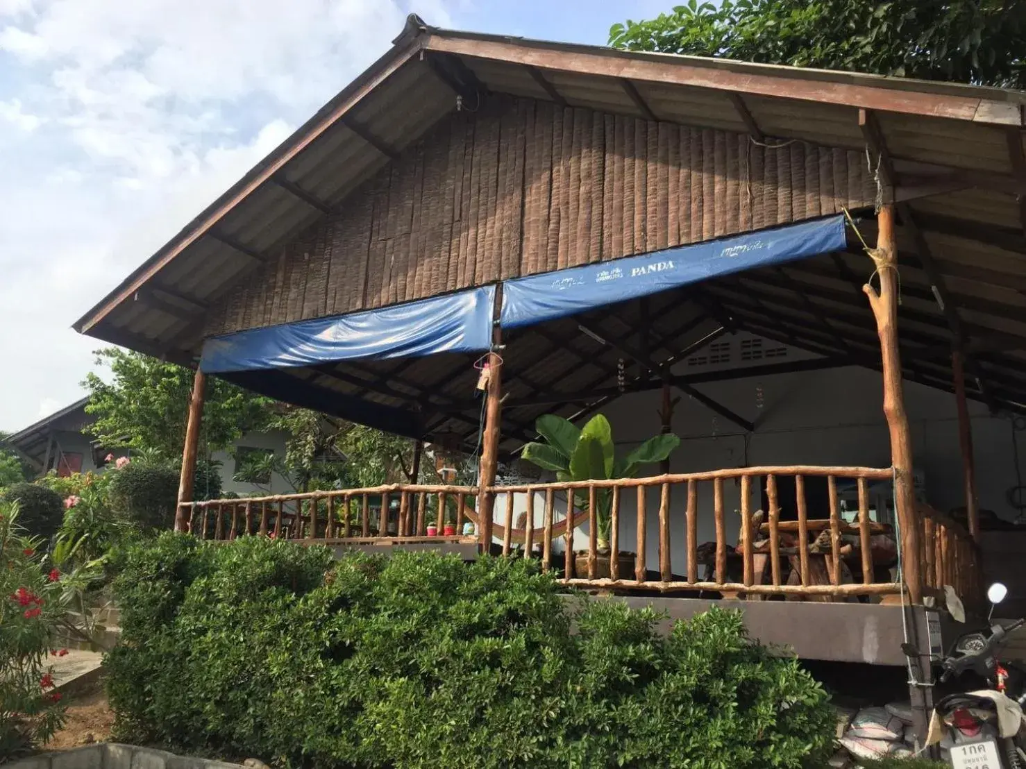 Lobby or reception in Phupha Bungalow Haad Rin Lobby or reception in Phupha Bungalow Haad Rin